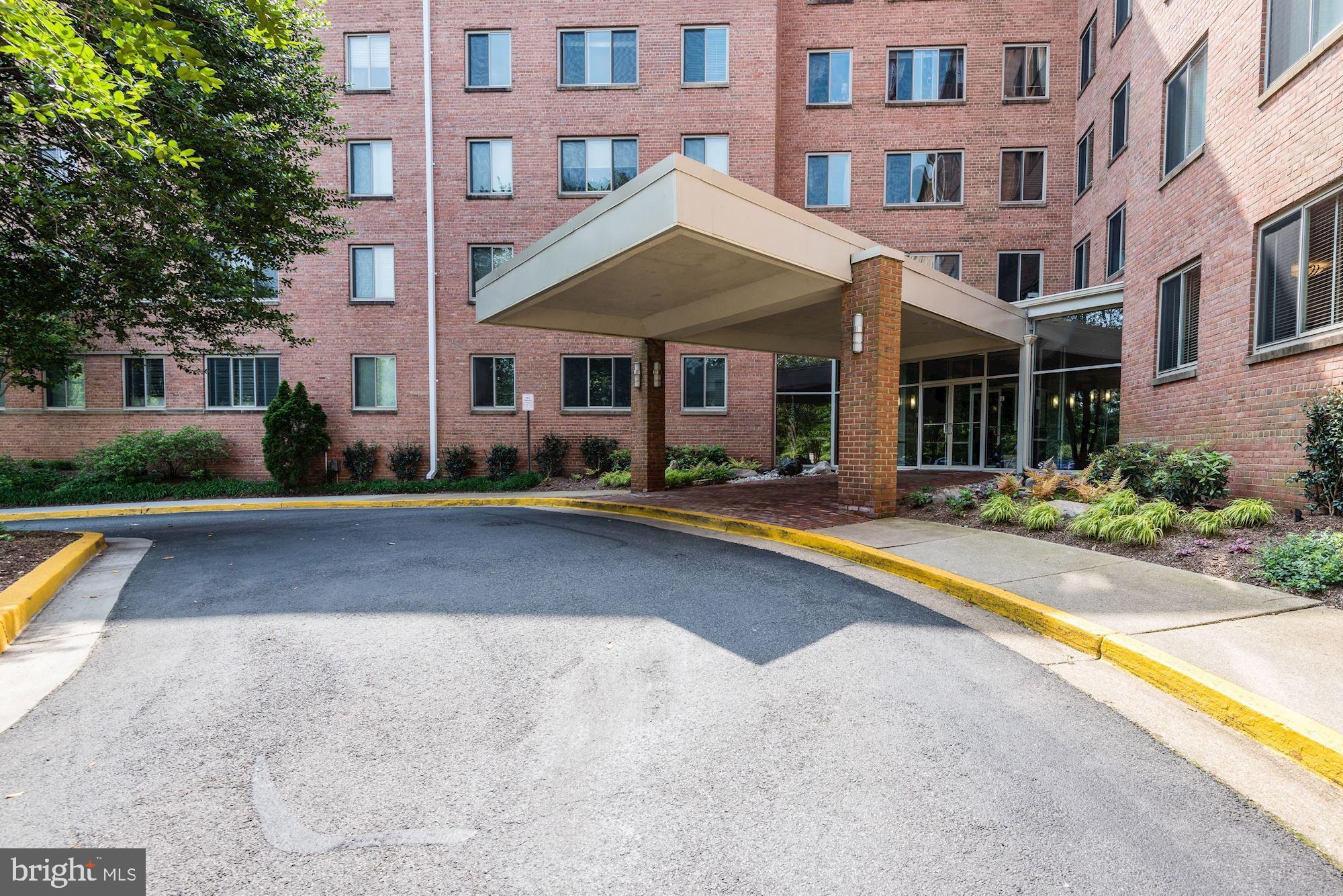 CARDINAL HOUSE - Residential