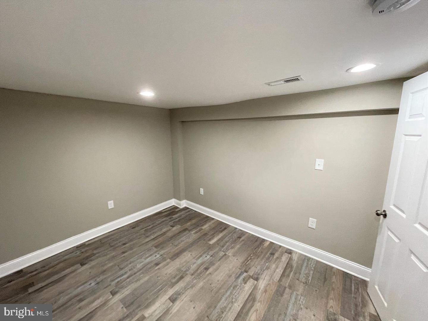 WALBROOK - Residential Income