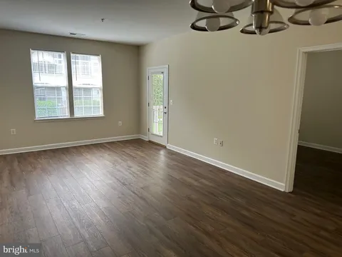 22655 Blue Elder Ter Unit 103, Ashburn, VA MLS: VALO2095004