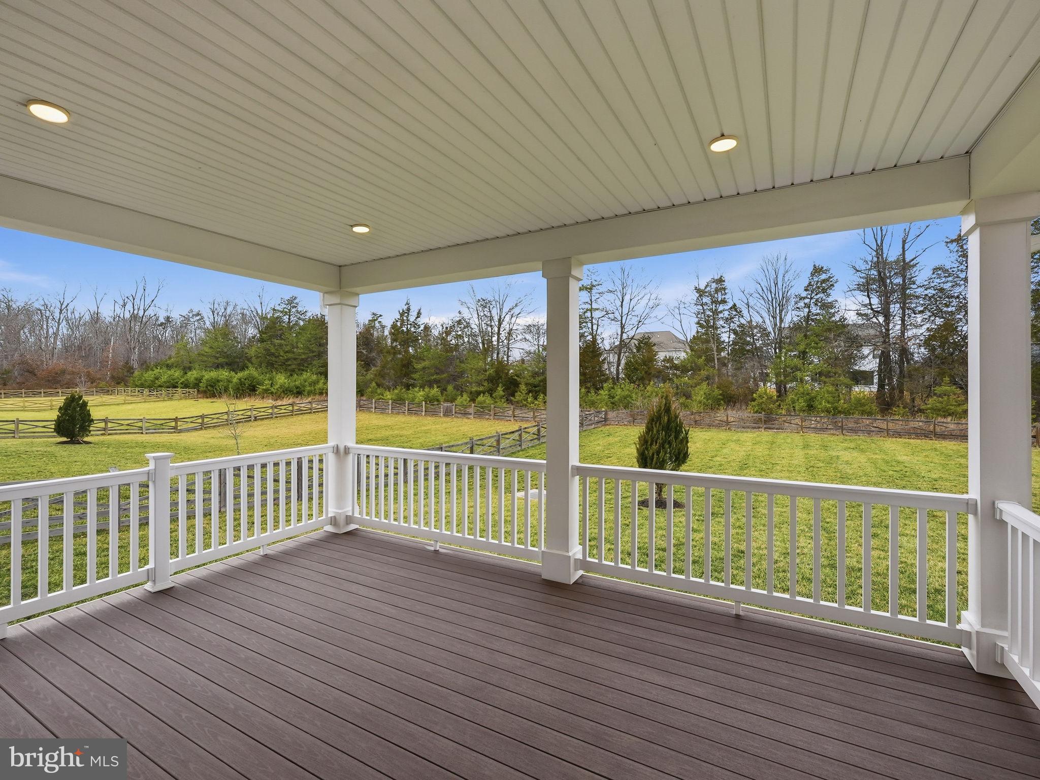 VIRGINIA CROSSING - Residential