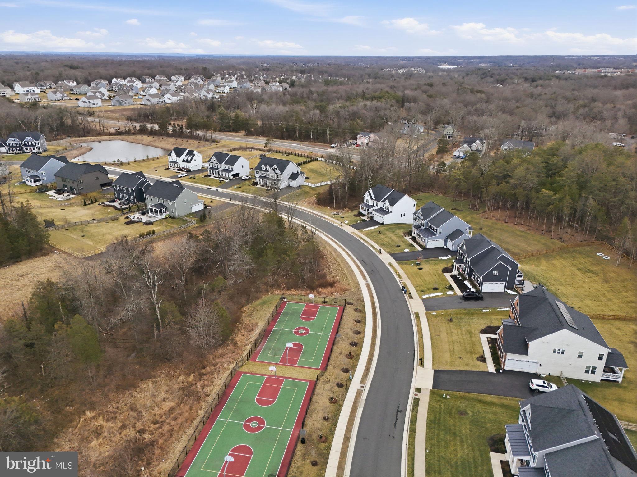 VIRGINIA CROSSING - Residential