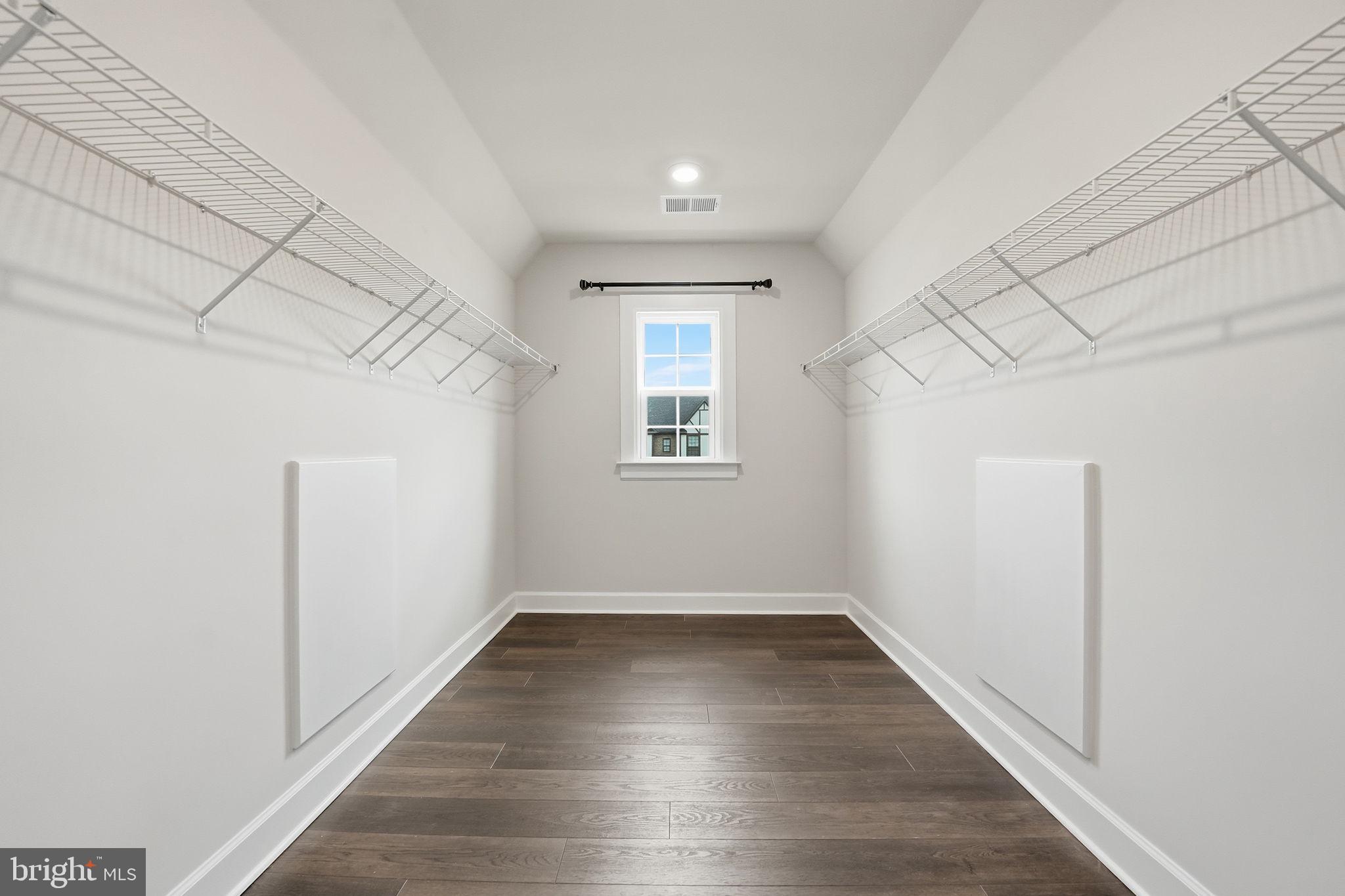 VIRGINIA CROSSING - Residential