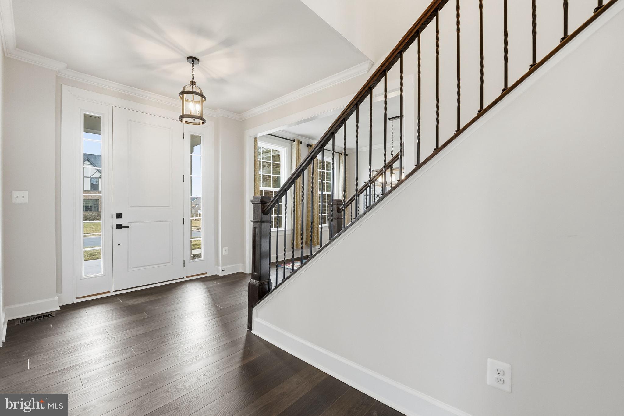 VIRGINIA CROSSING - Residential