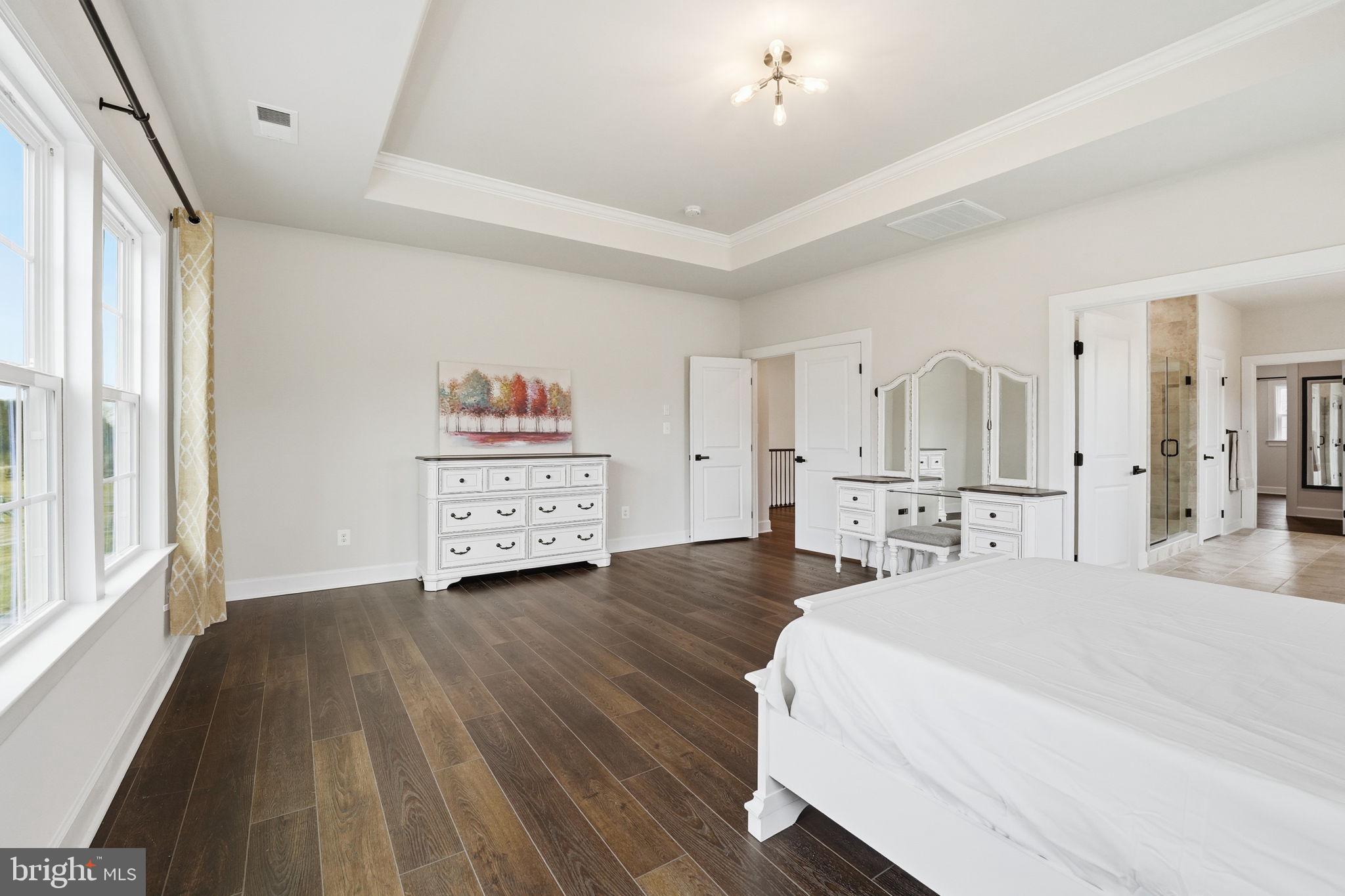 VIRGINIA CROSSING - Residential