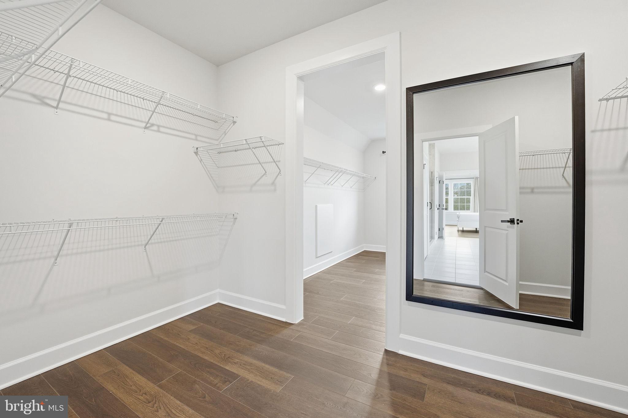 VIRGINIA CROSSING - Residential