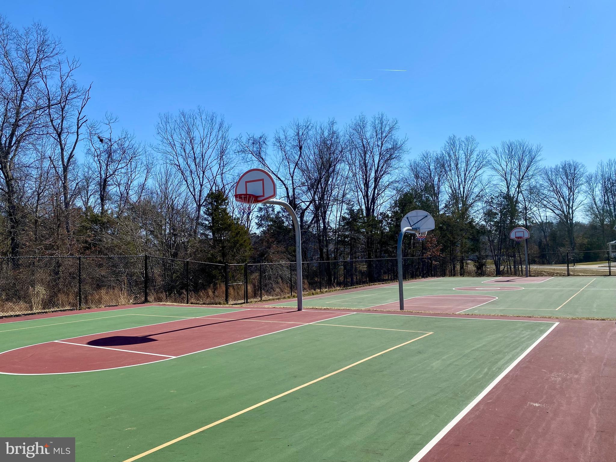 VIRGINIA CROSSING - Residential