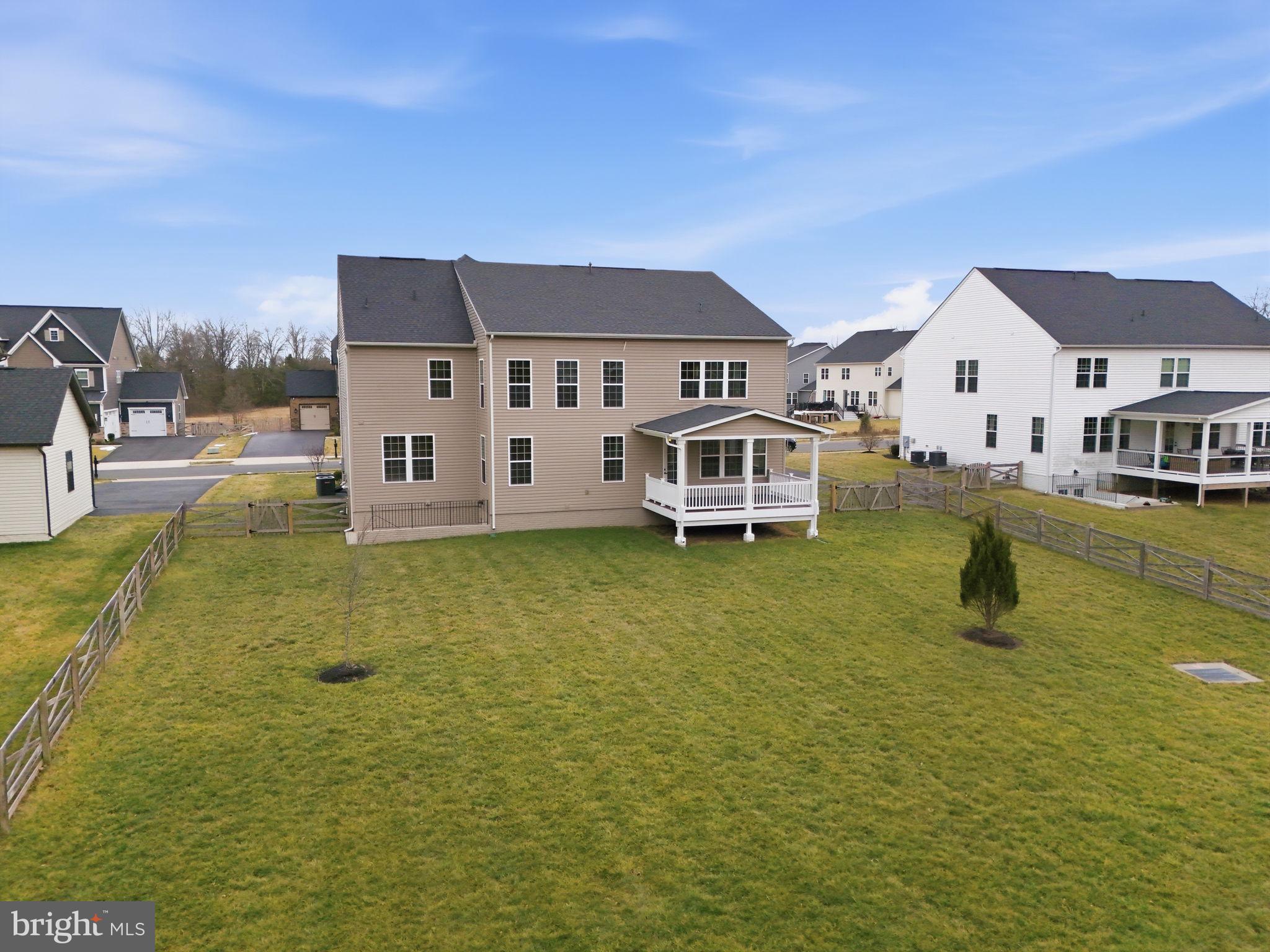 VIRGINIA CROSSING - Residential