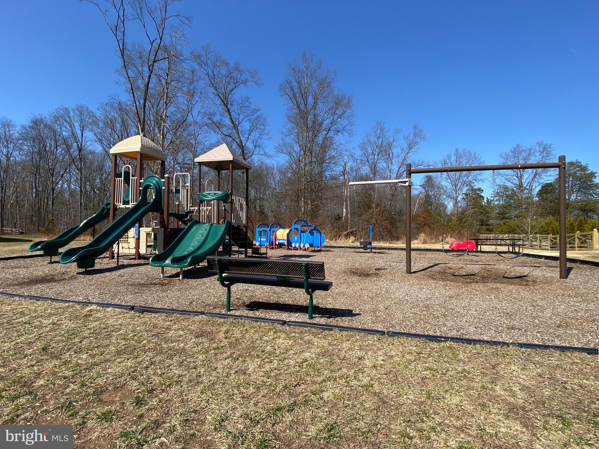 VIRGINIA CROSSING - Residential