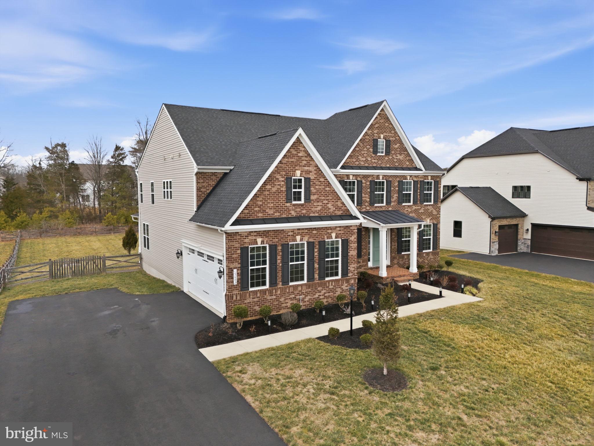 VIRGINIA CROSSING - Residential