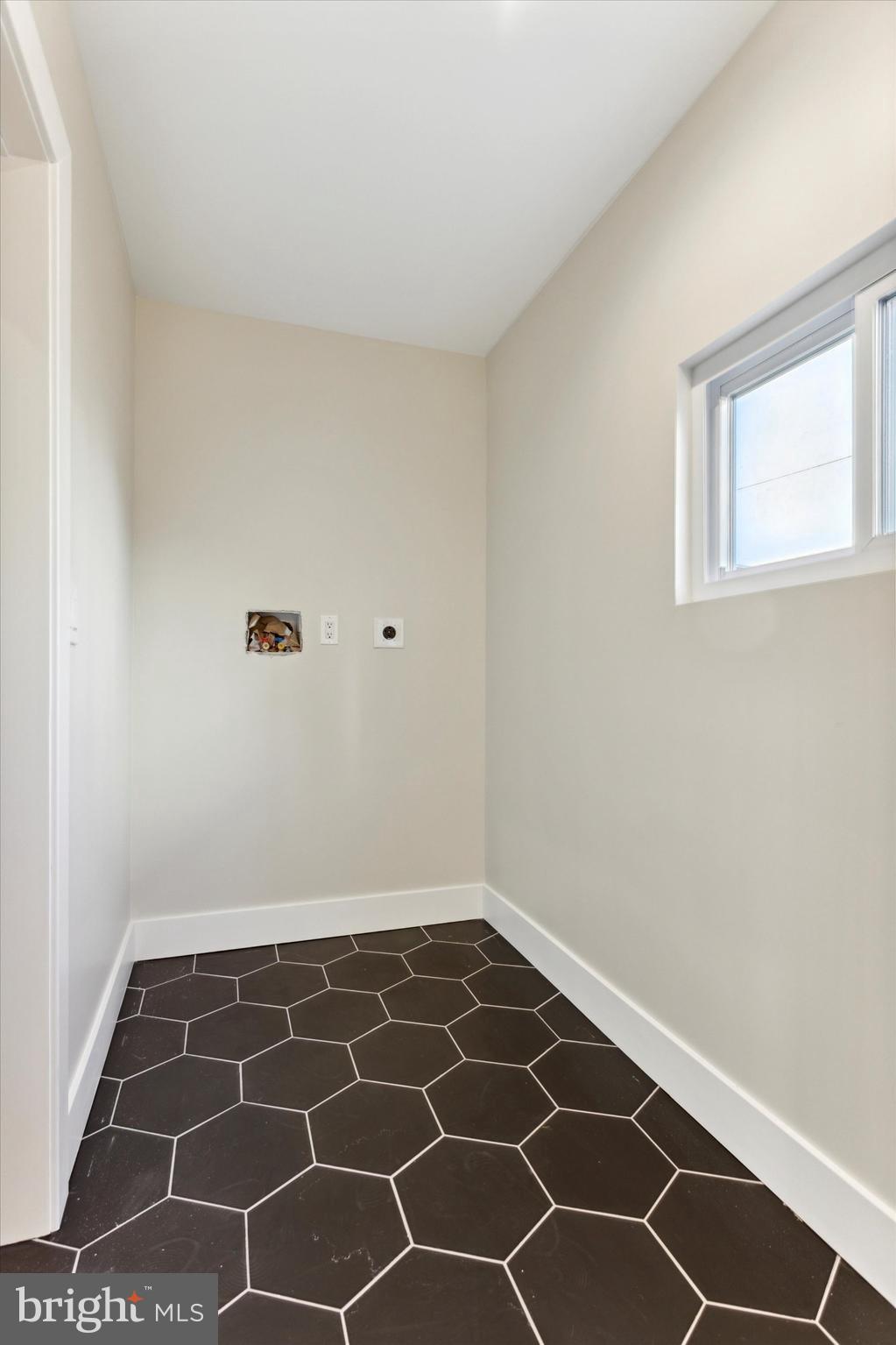 NEWBOLD - Residential