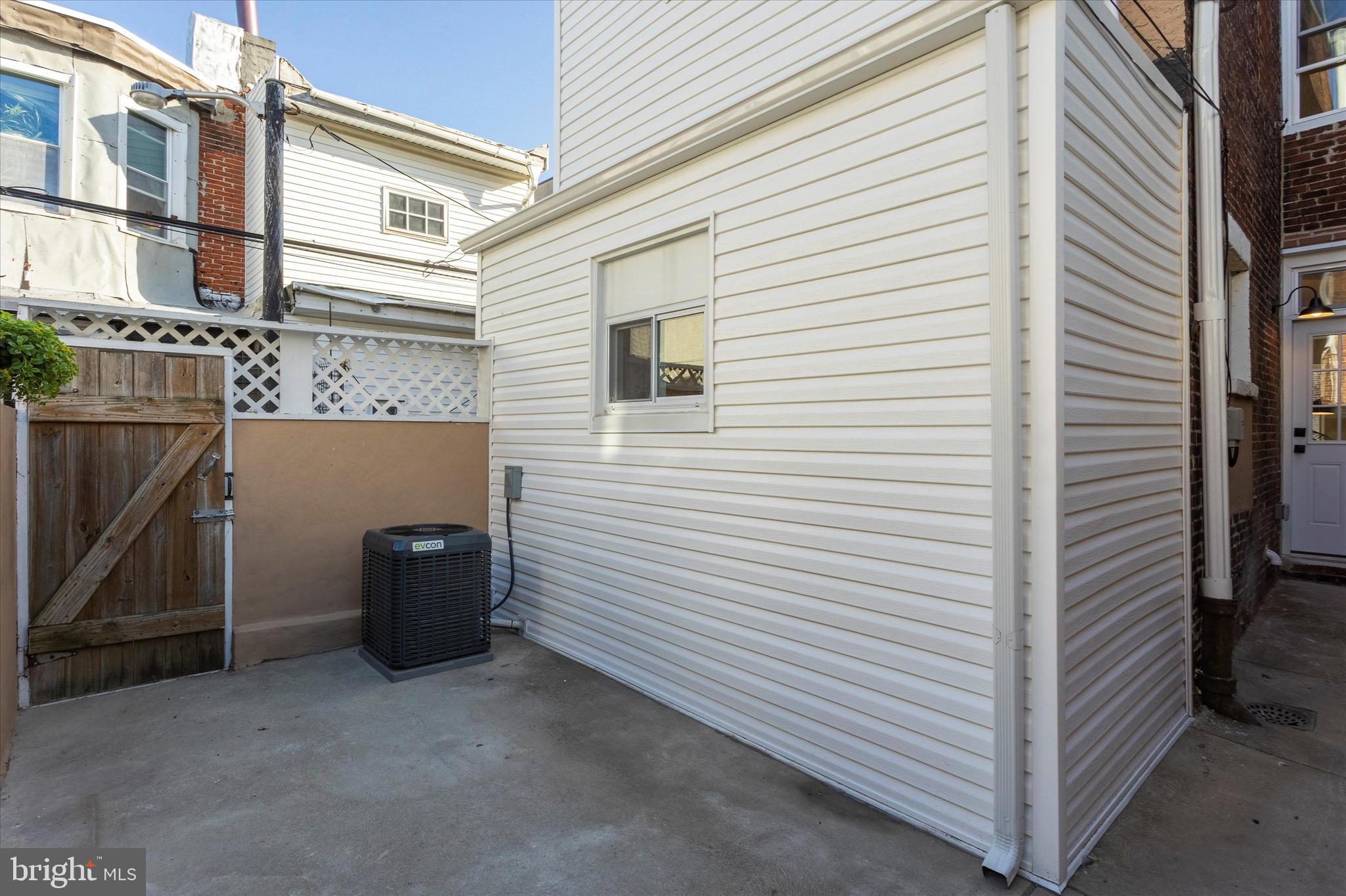 NEWBOLD - Residential