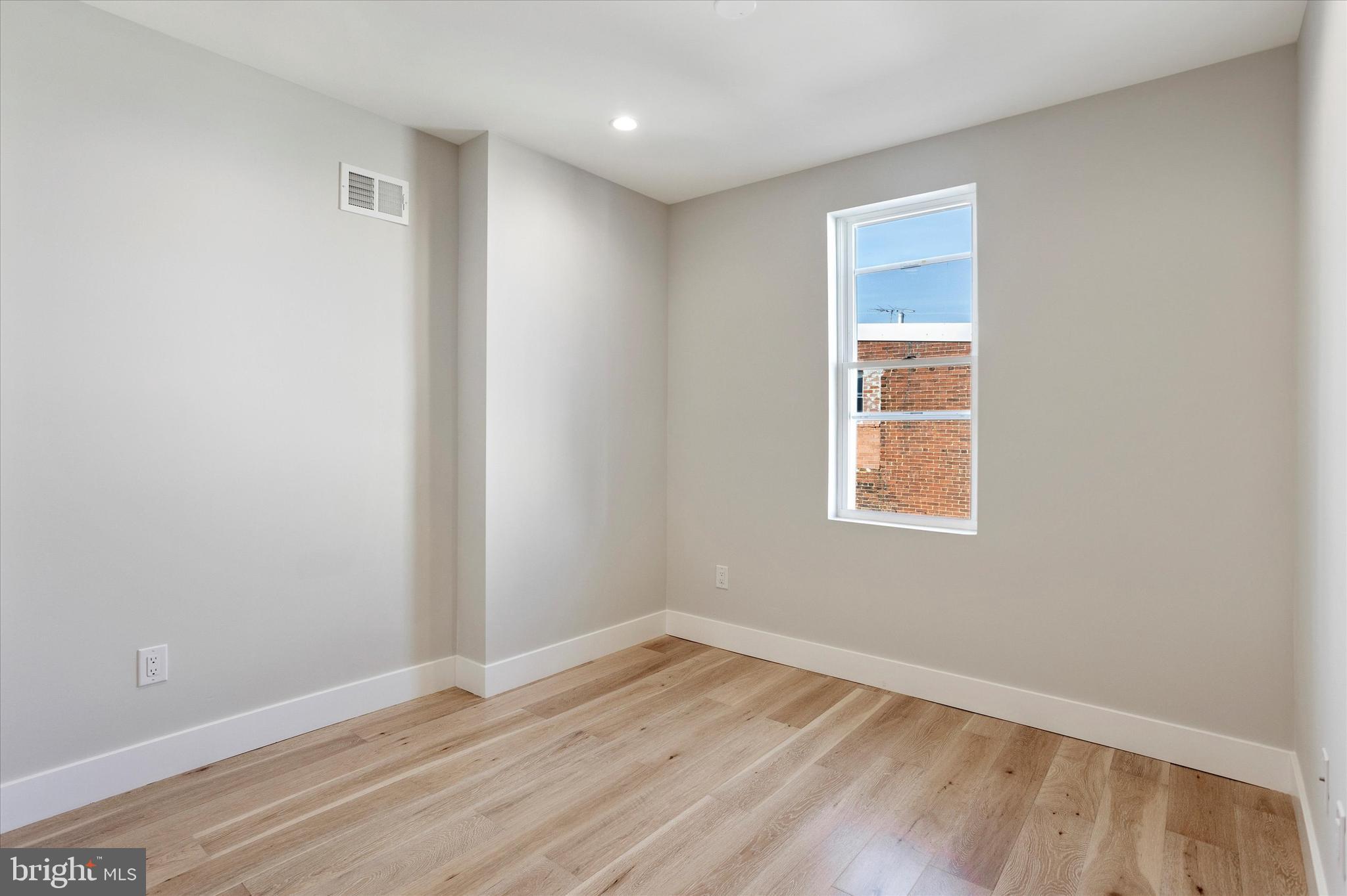 NEWBOLD - Residential