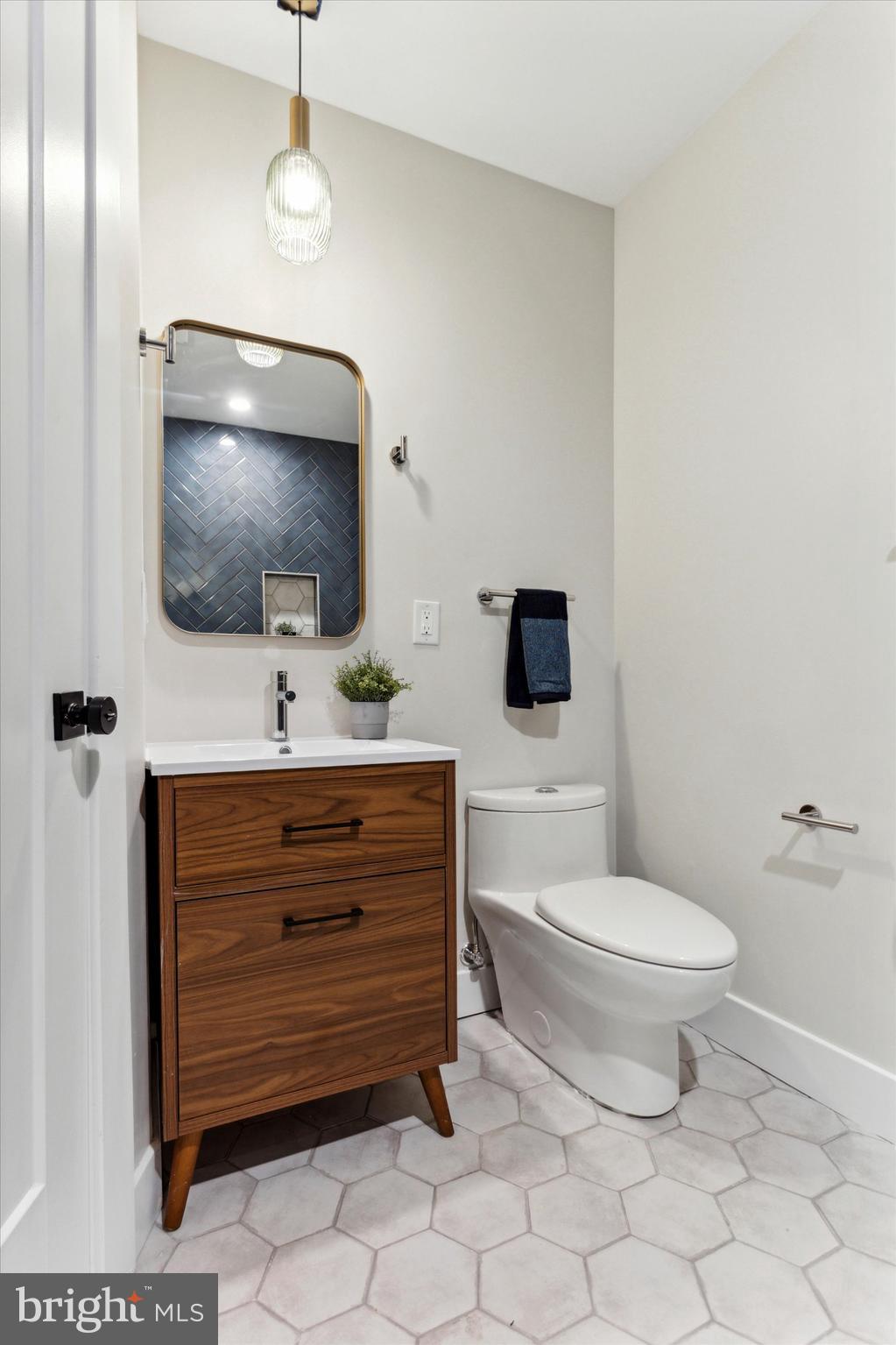 NEWBOLD - Residential
