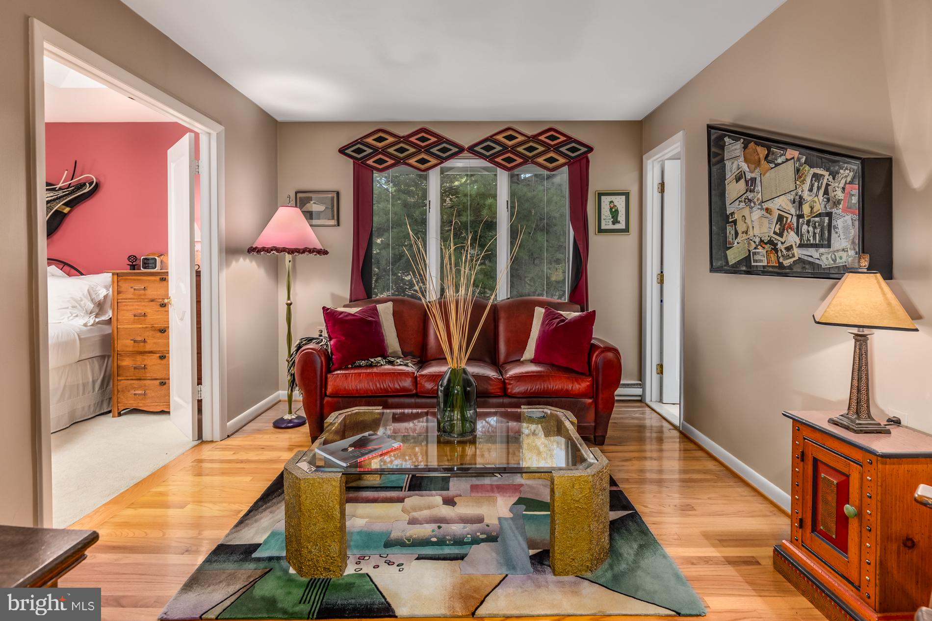 RESTON - Residential