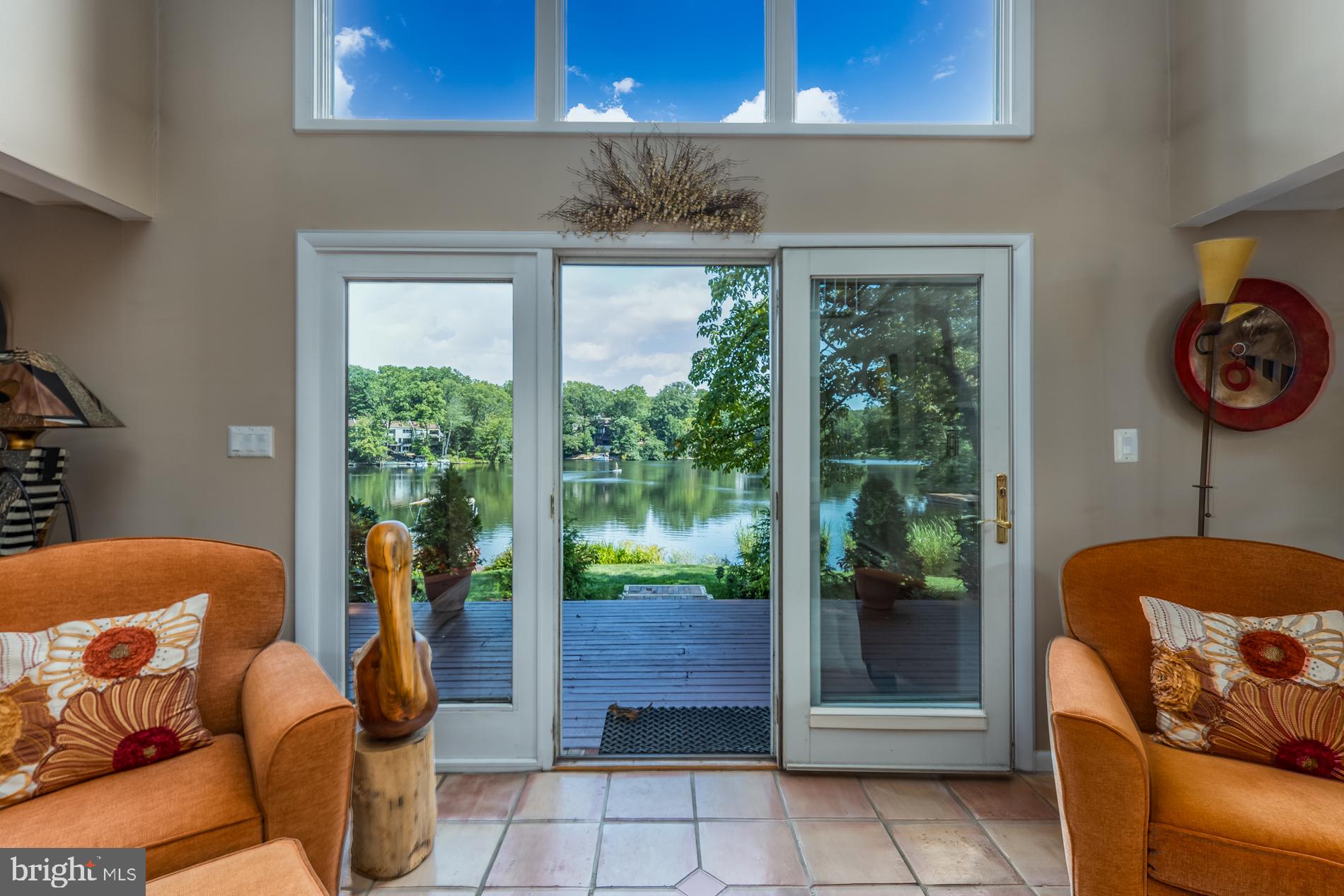 RESTON - Residential