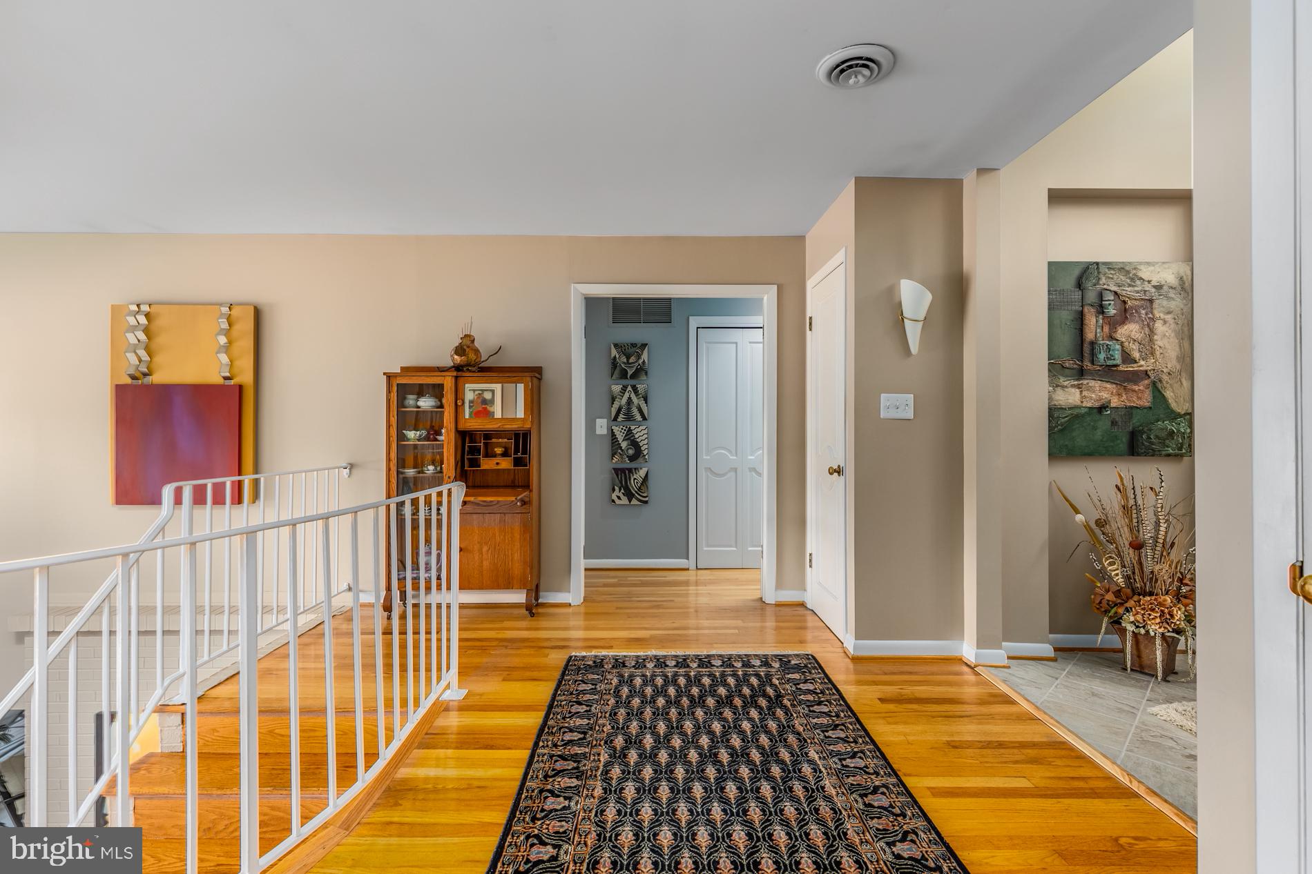 RESTON - Residential