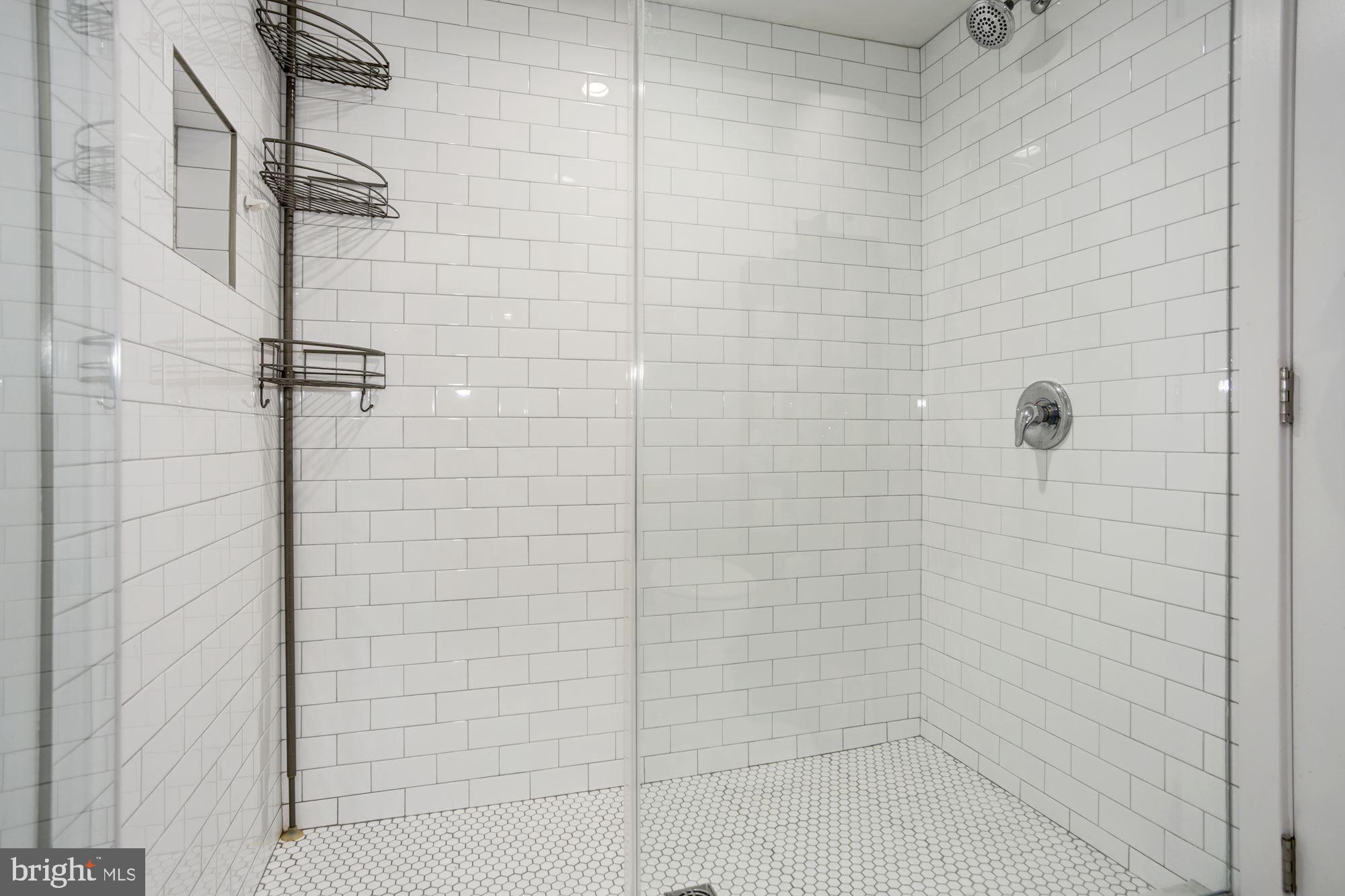 NORTHERN LIBERTIES - Residential Lease