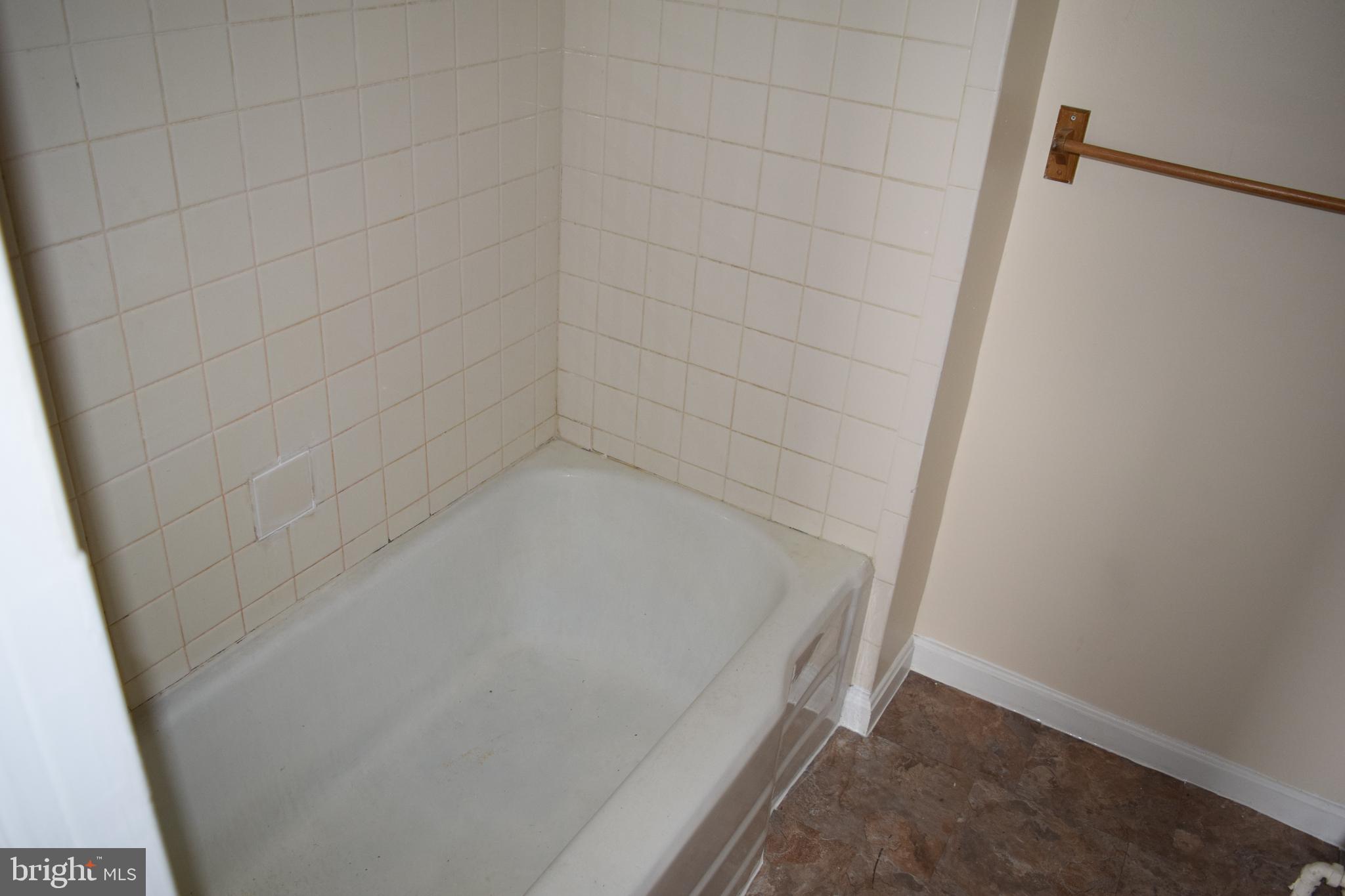 OVERLEA - Residential Lease