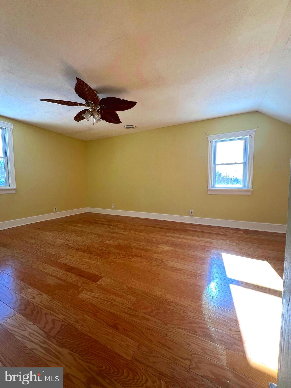 ABERDEEN HILLS - Residential