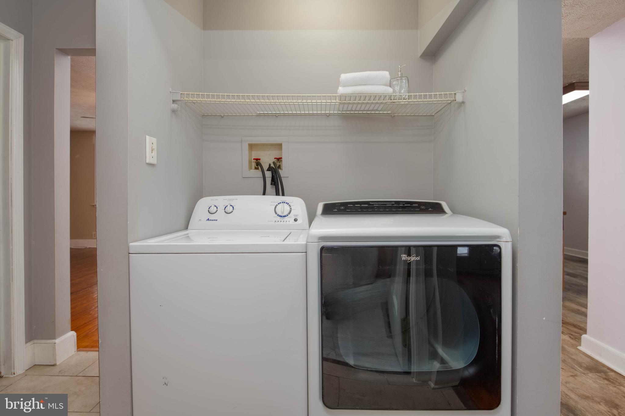 ABERDEEN HILLS - Residential