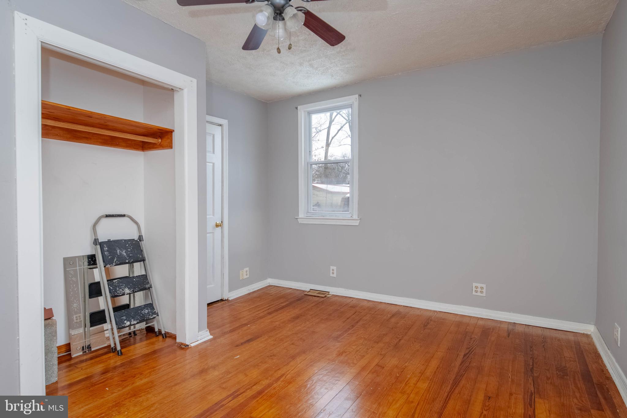 ABERDEEN HILLS - Residential