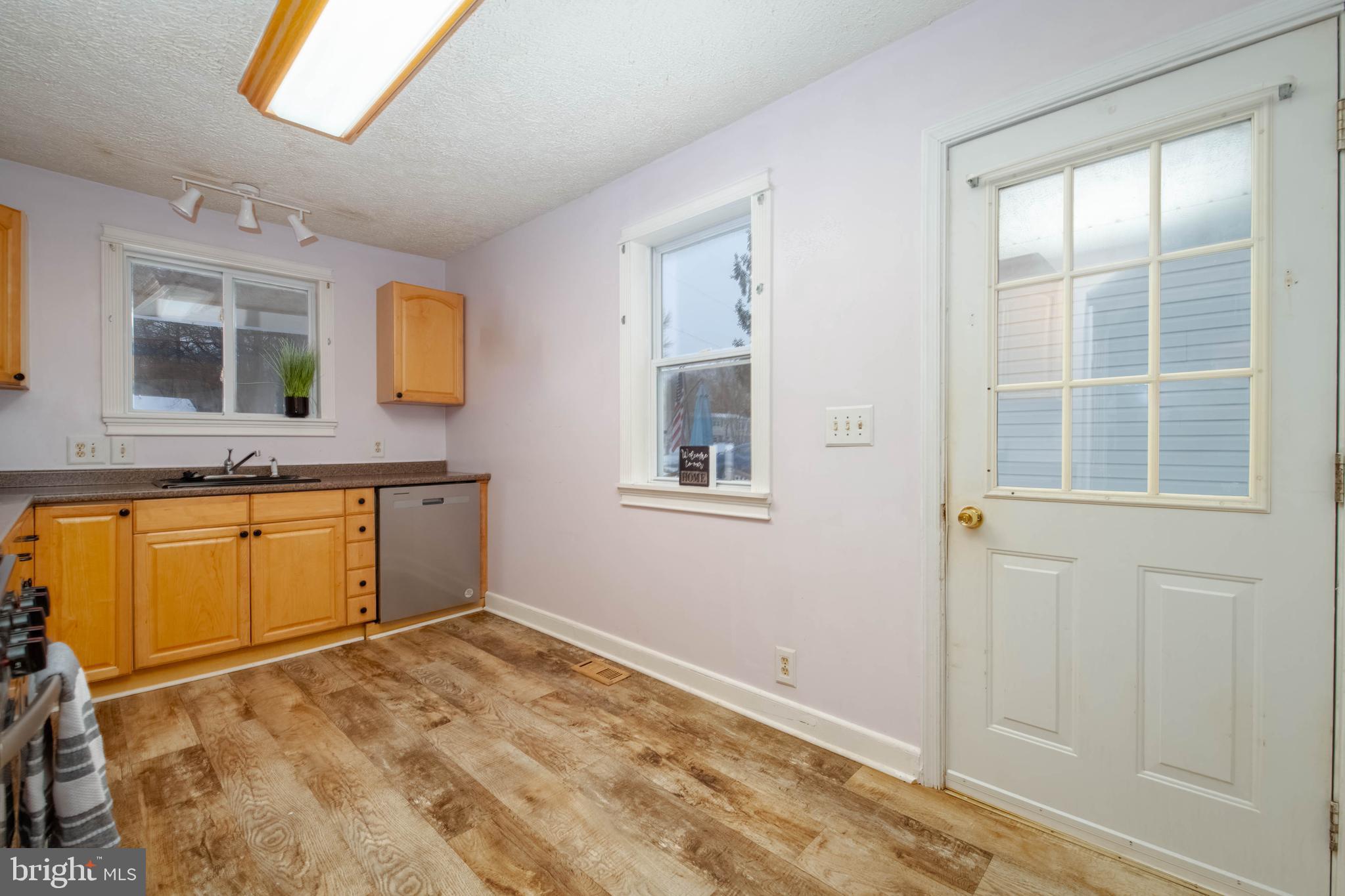 ABERDEEN HILLS - Residential