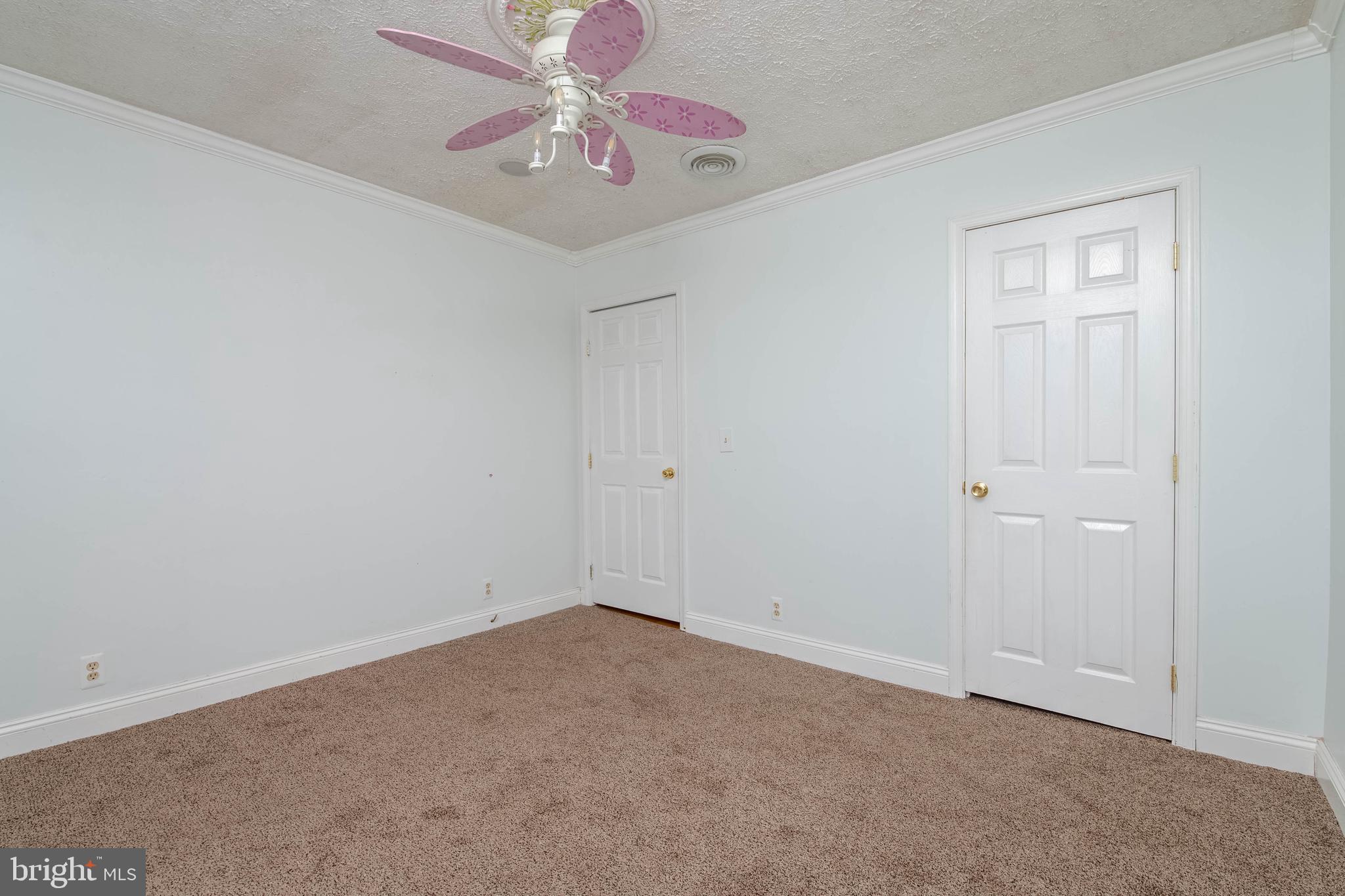 ABERDEEN HILLS - Residential