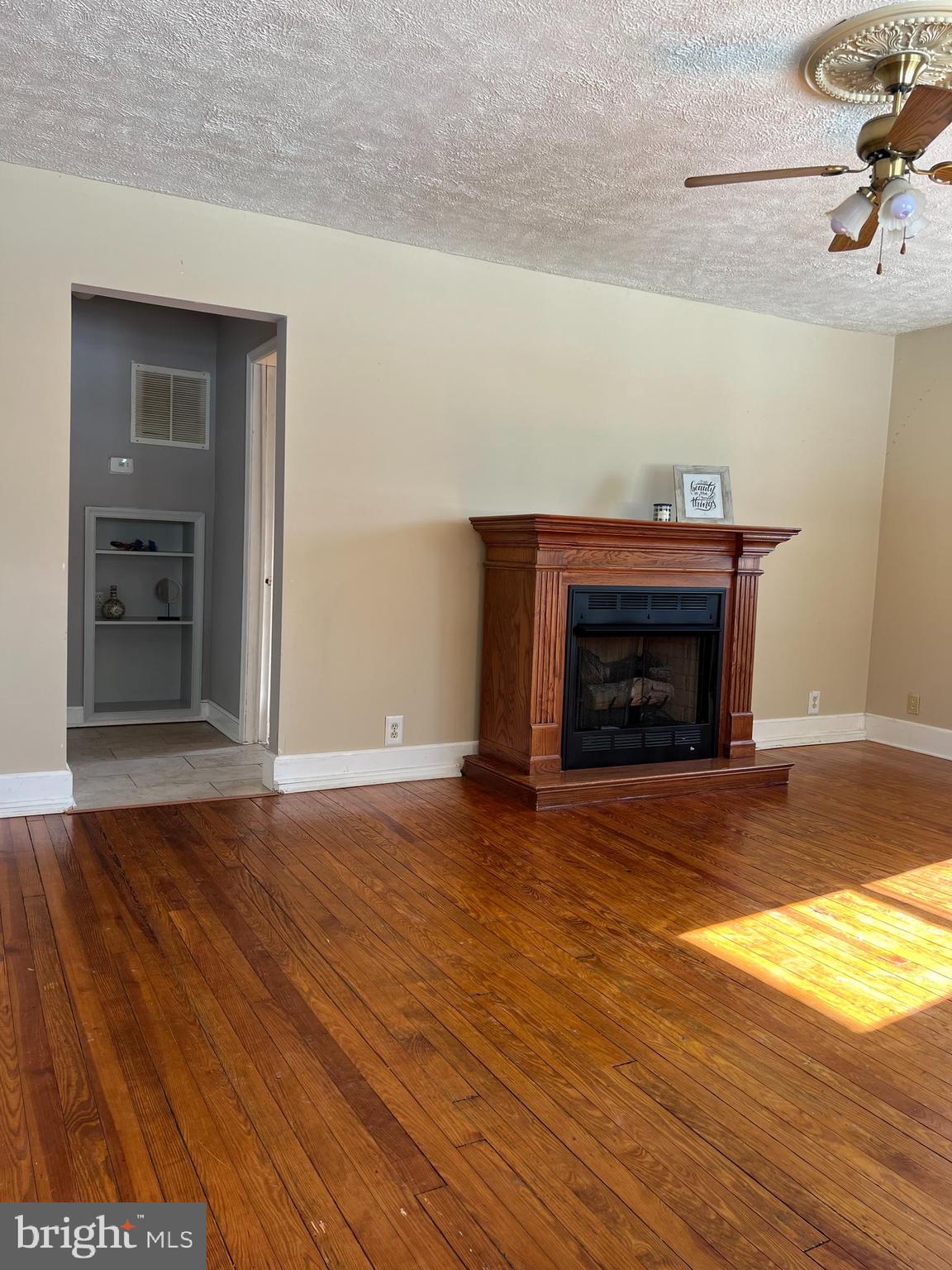 ABERDEEN HILLS - Residential