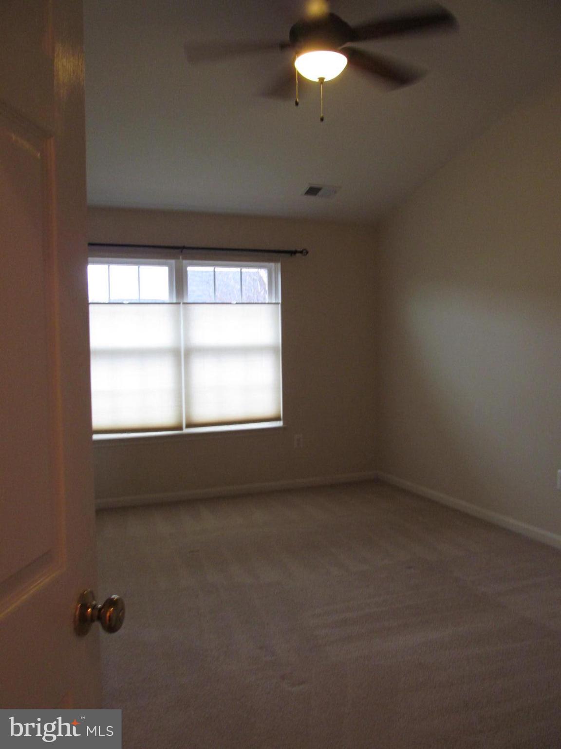 KINGSTOWNE - Residential Lease