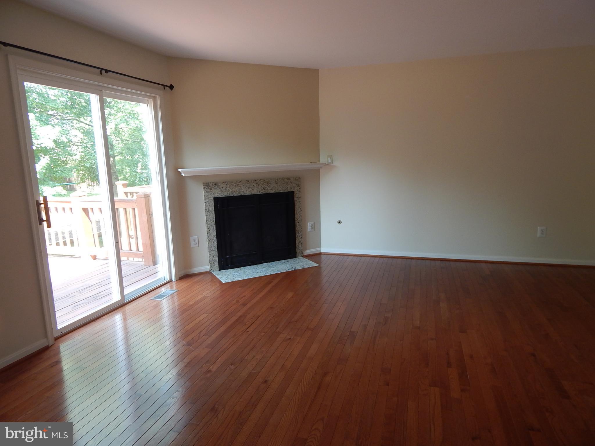 KINGSTOWNE - Residential Lease