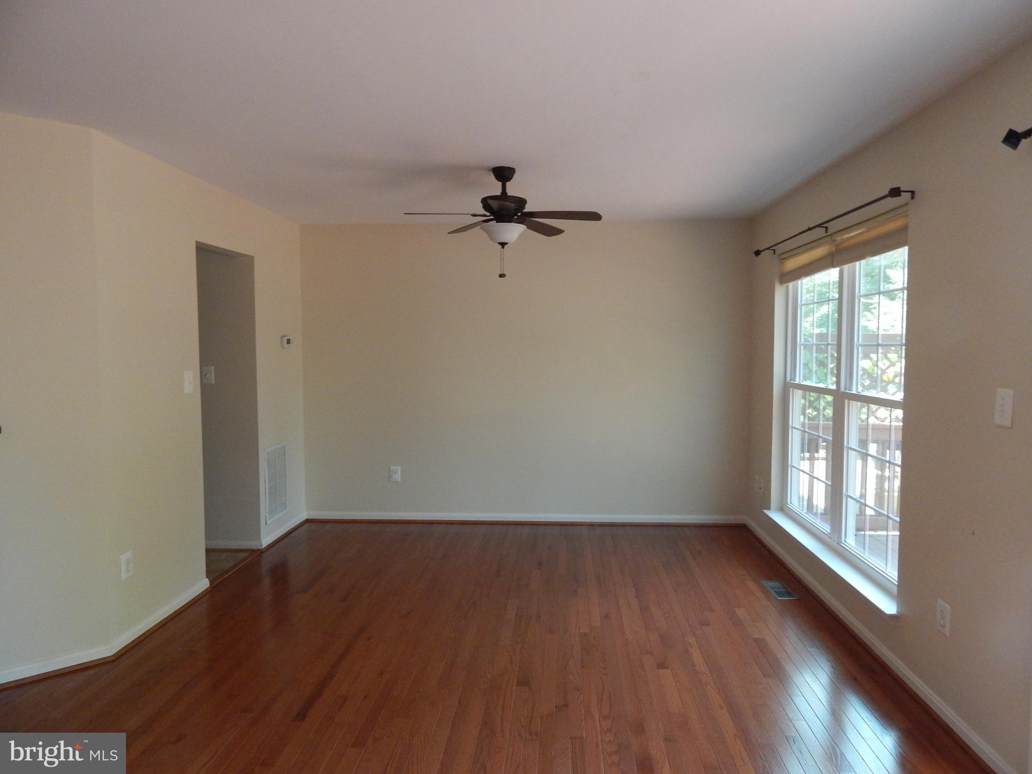 KINGSTOWNE - Residential Lease