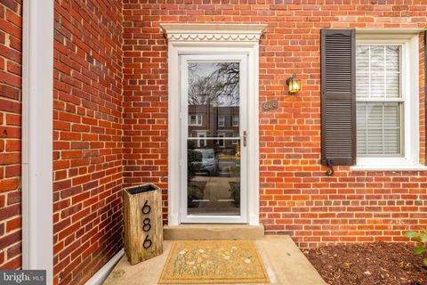 Tiny photo for 2600 16th Street S #686, ARLINGTON, VA 22204 (MLS # VAAR2066422)