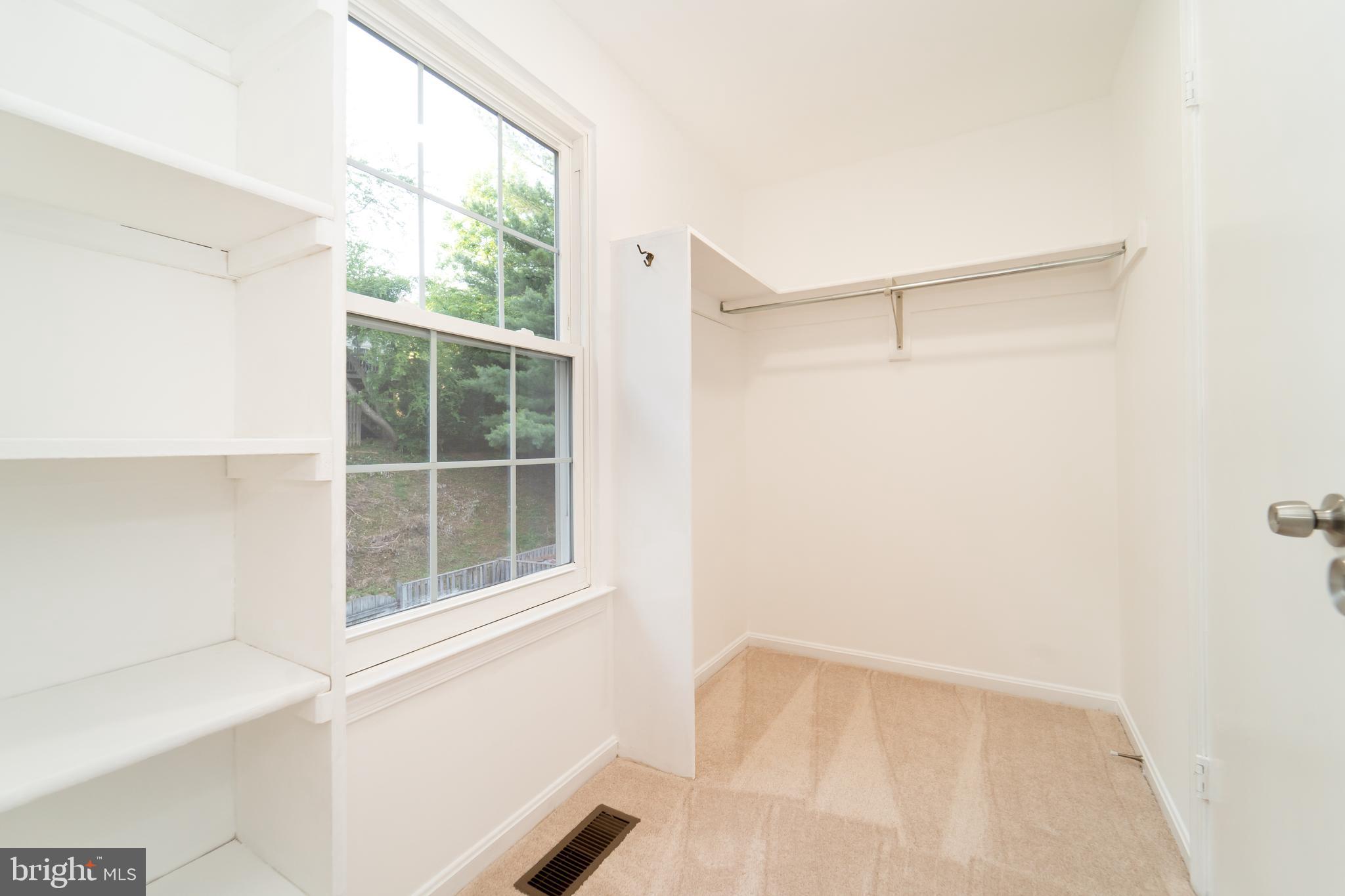 GUNNERS VIEW - Residential