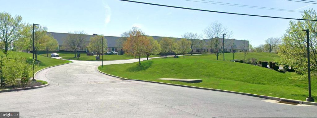 Photo of 100 Cheshire Ct #101, VALLEY TOWNSHIP, PA 19320 (MLS # PACT2105752)