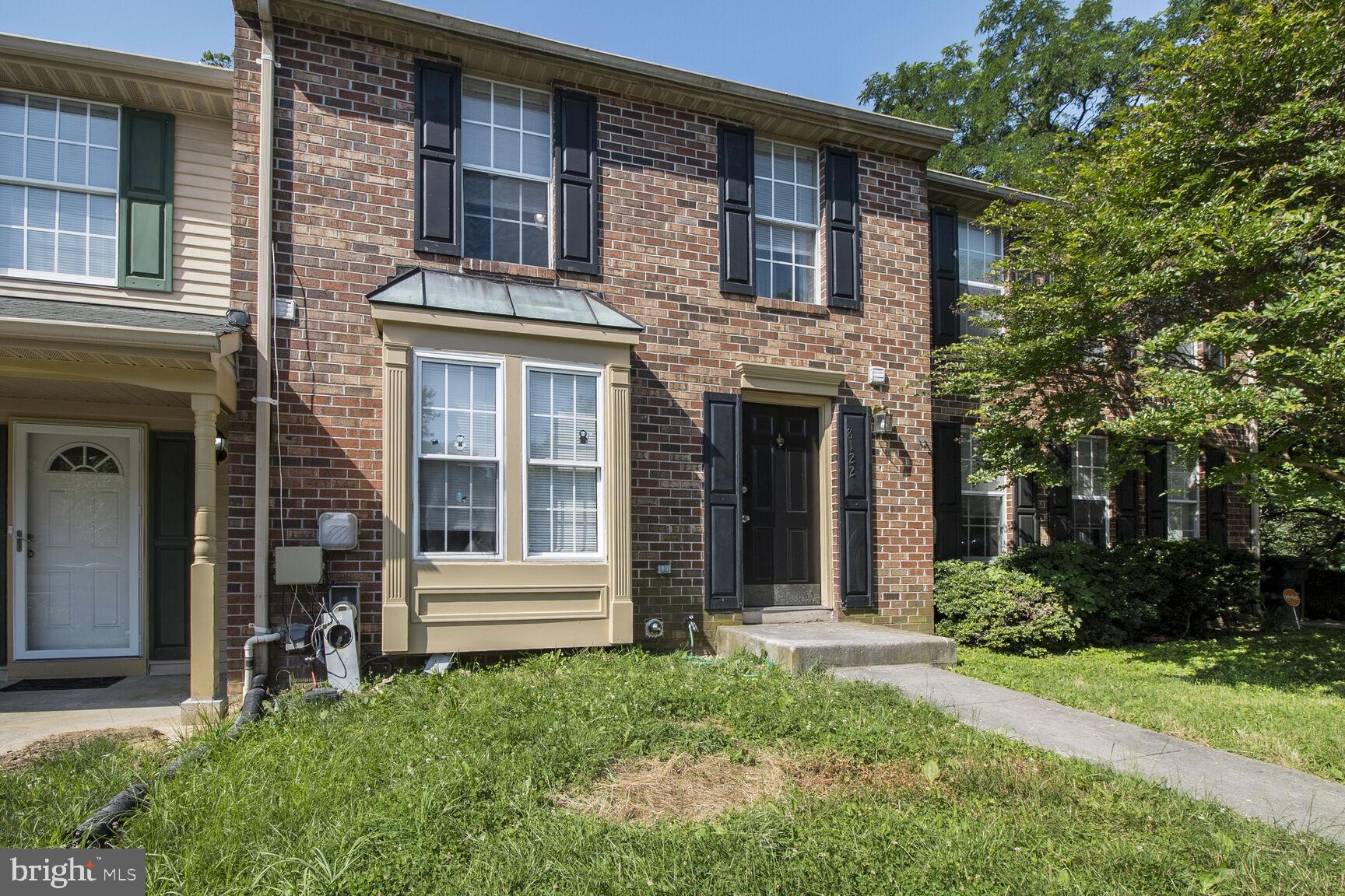 Beautiful townhome in a nice and convenient neighborhood. Newly painted. The main level has a half bath, a kitchen, a dining area, and a living room. Hardwood floor, for the dining and living areas, ceramic tile for the kitchen floor, granite countertop with backsplash, stainless steel appliances. The sliding door leads to a large deck. The upper level has three bedrooms with a new LVP floor and two full baths. The walkout basement has a large family room/bedroom, a brand new full bath, and a washer and dryer. Ample natural light in the basement. Vouchers are welcome.