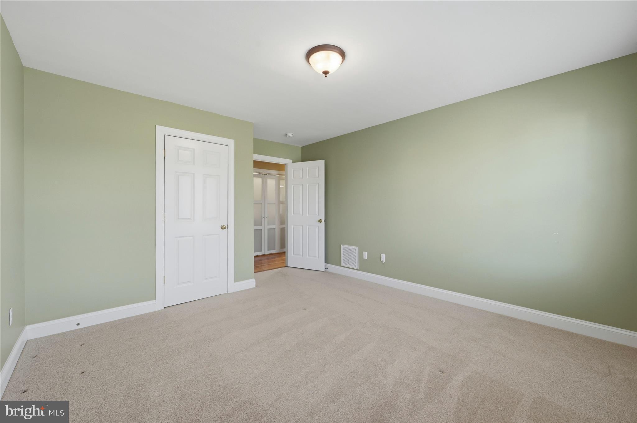 HERMITAGE - Residential