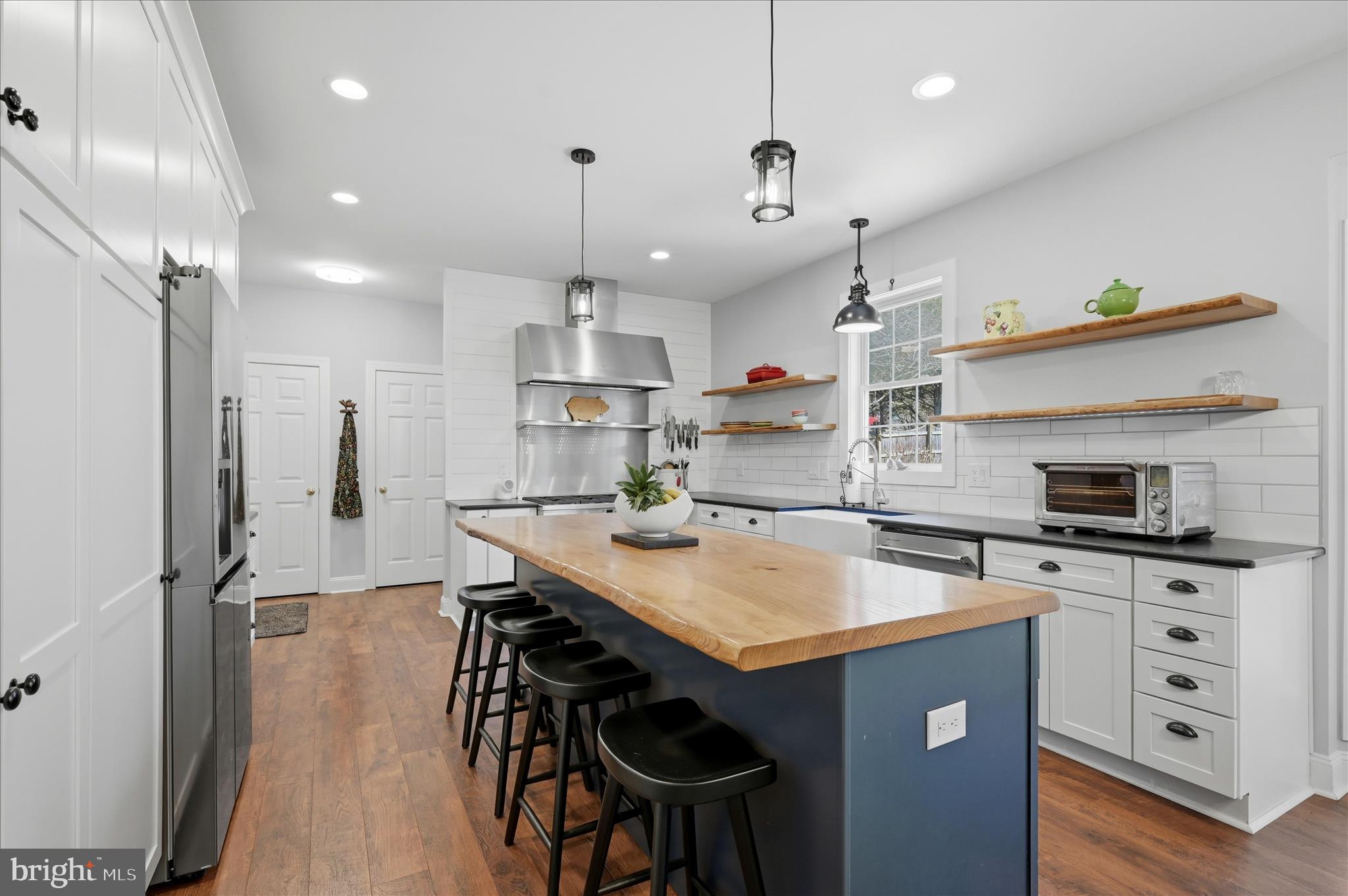 HERMITAGE - Residential