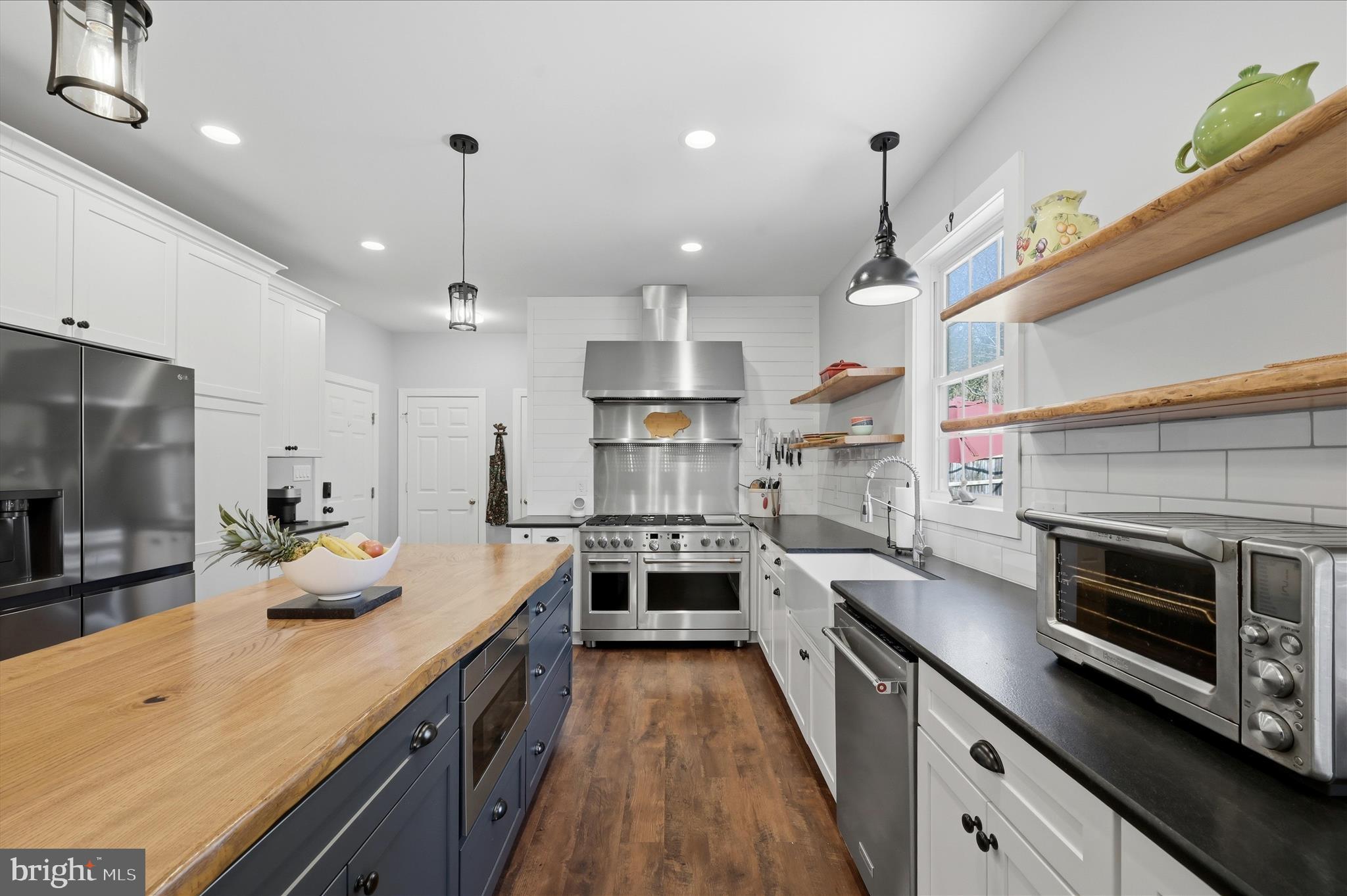 HERMITAGE - Residential