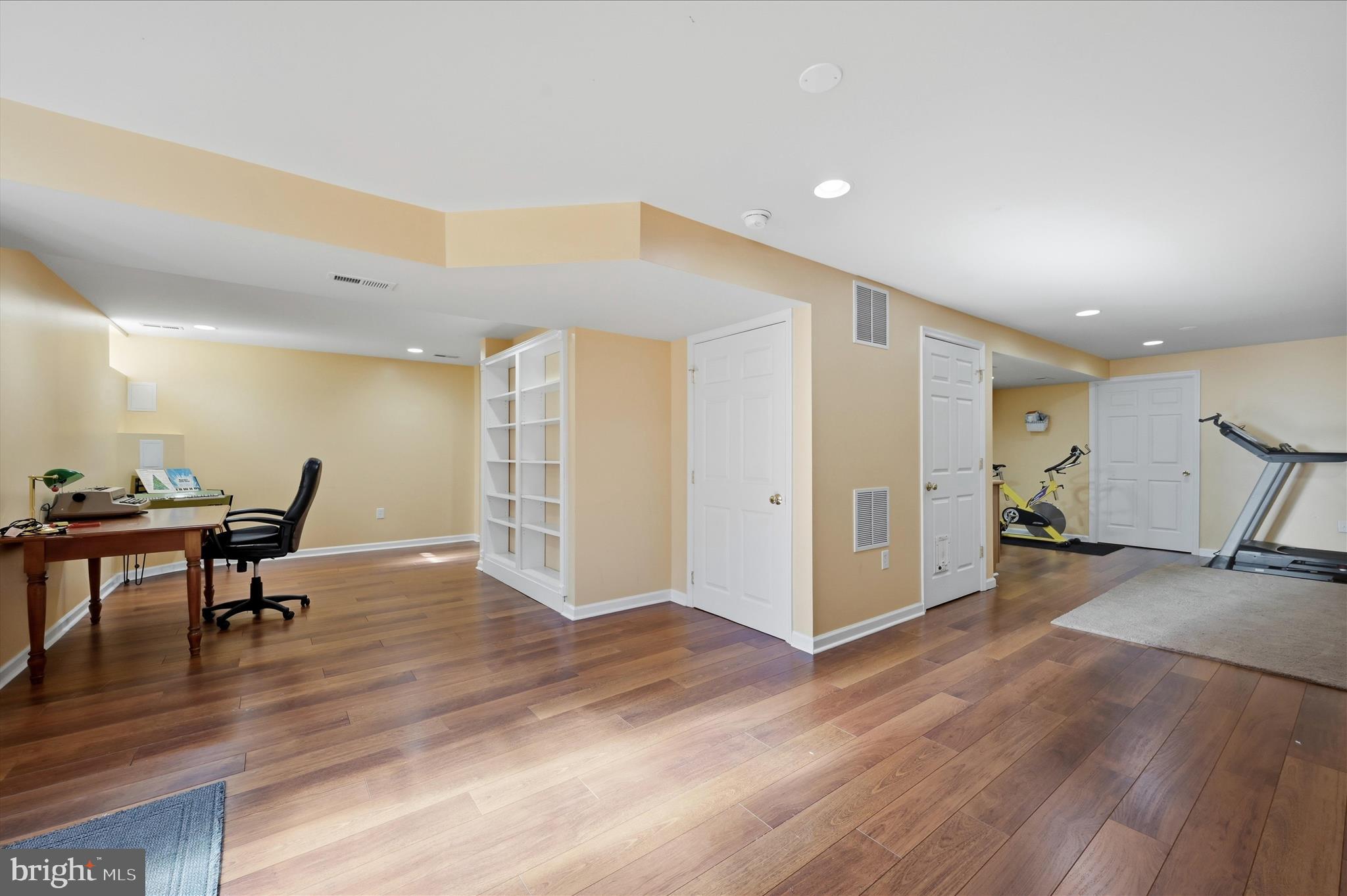 HERMITAGE - Residential