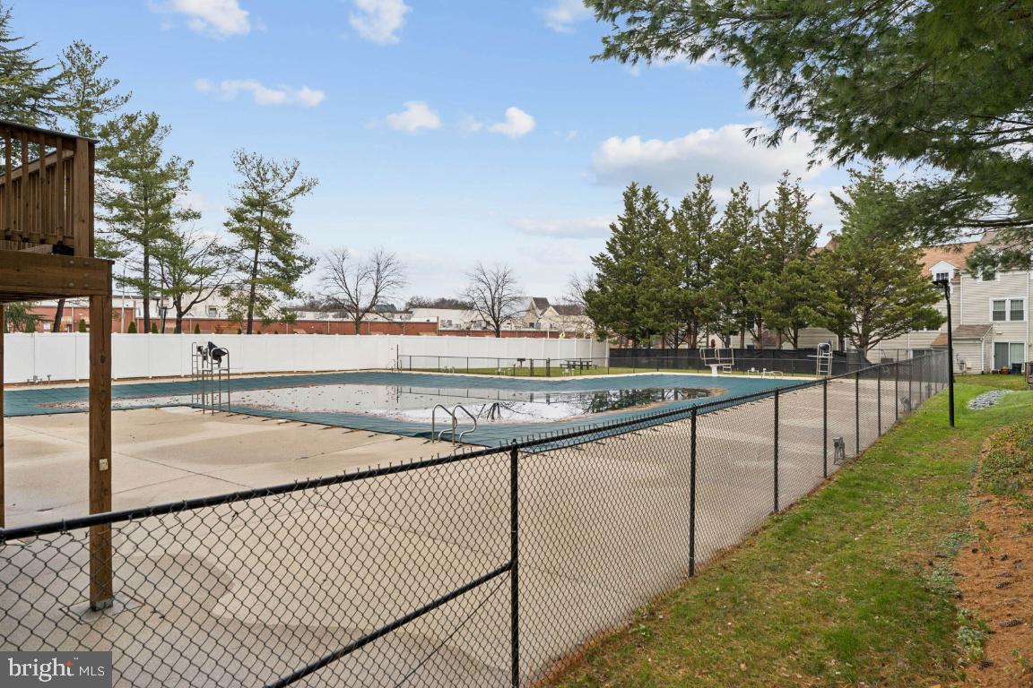 FAIR HILL FARM - Residential