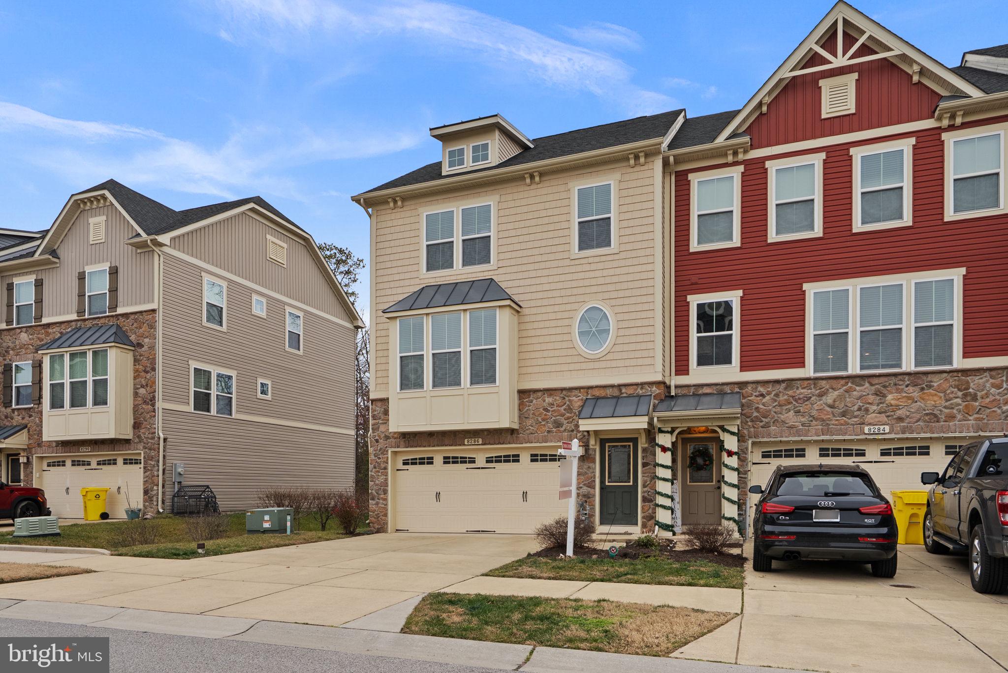 8286 HICKORY HOLLOW DRIVE