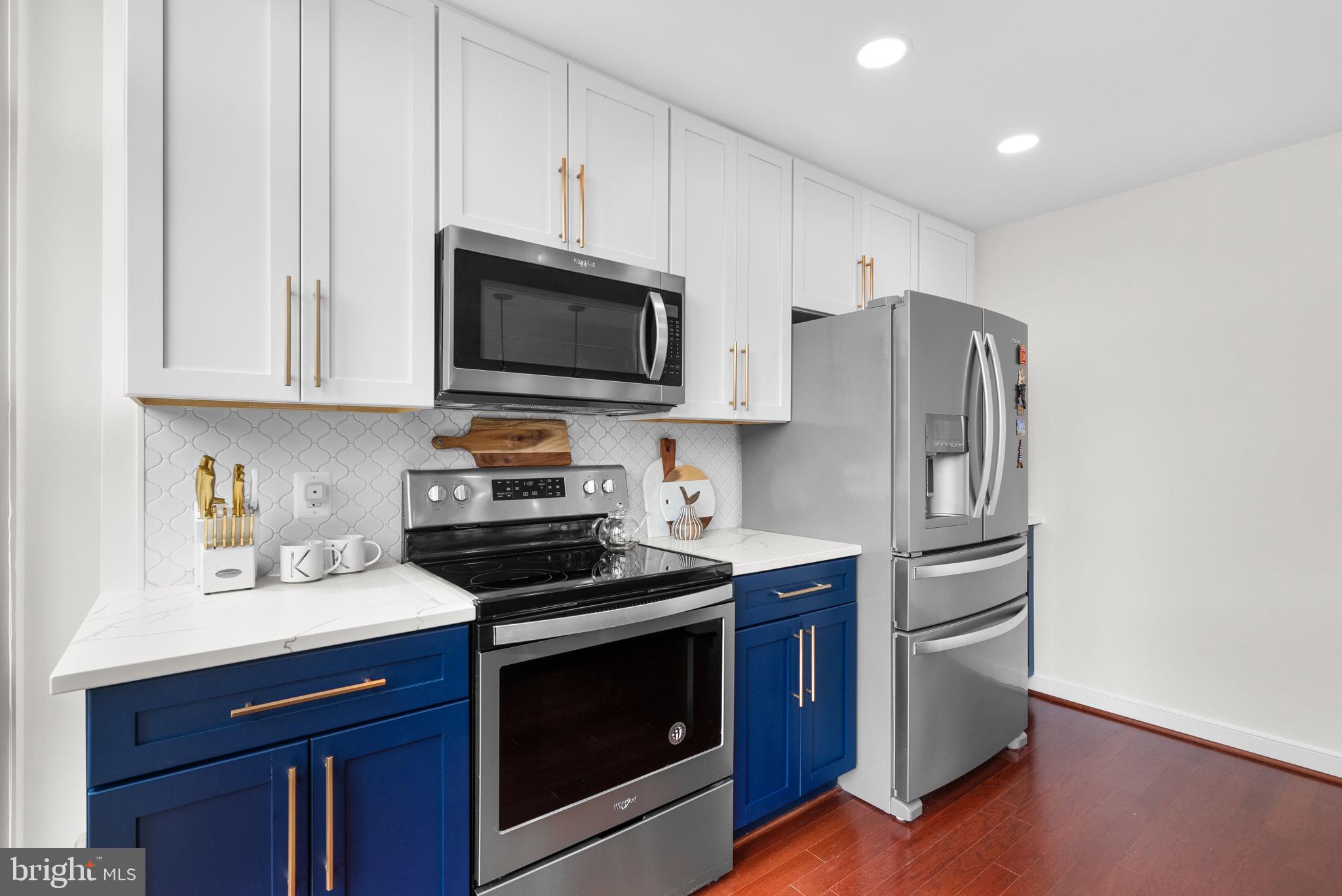 FLEET STREET CONDOMINIUMS - Residential