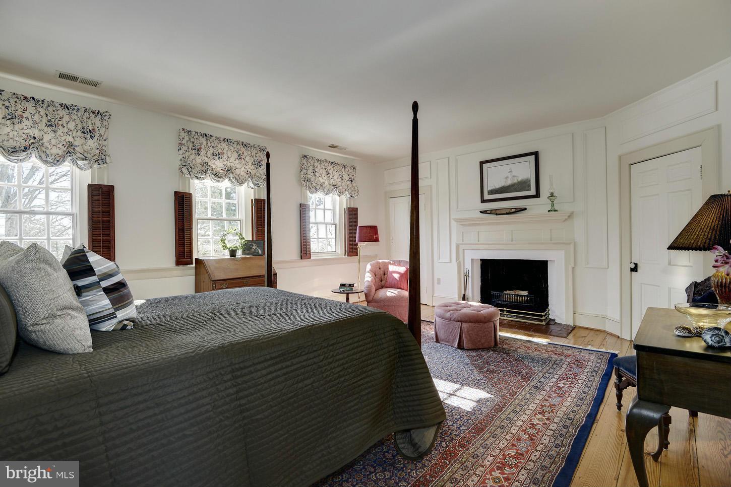 SPRING MEADOWS - Residential