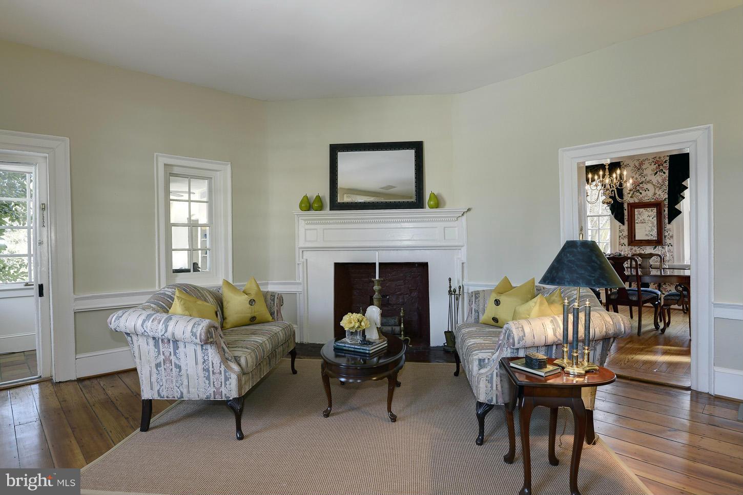 SPRING MEADOWS - Residential