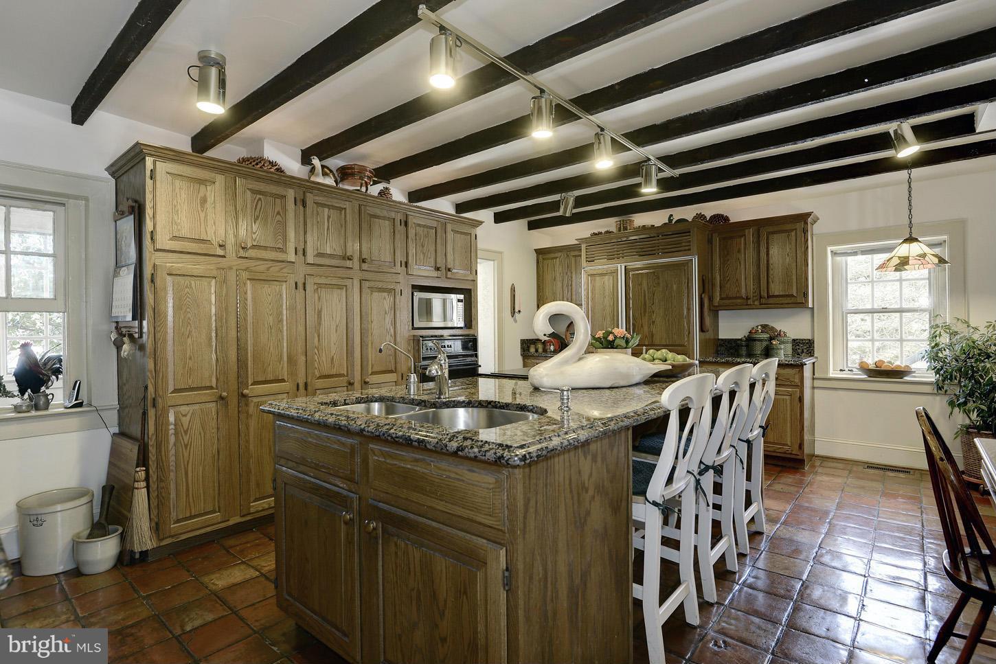 SPRING MEADOWS - Residential