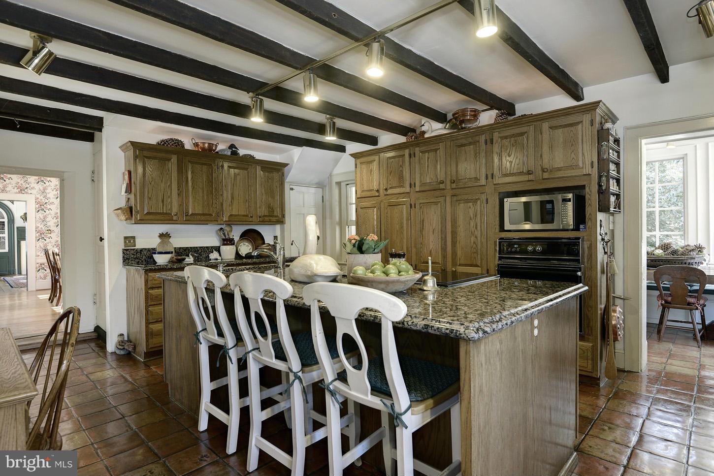 SPRING MEADOWS - Residential