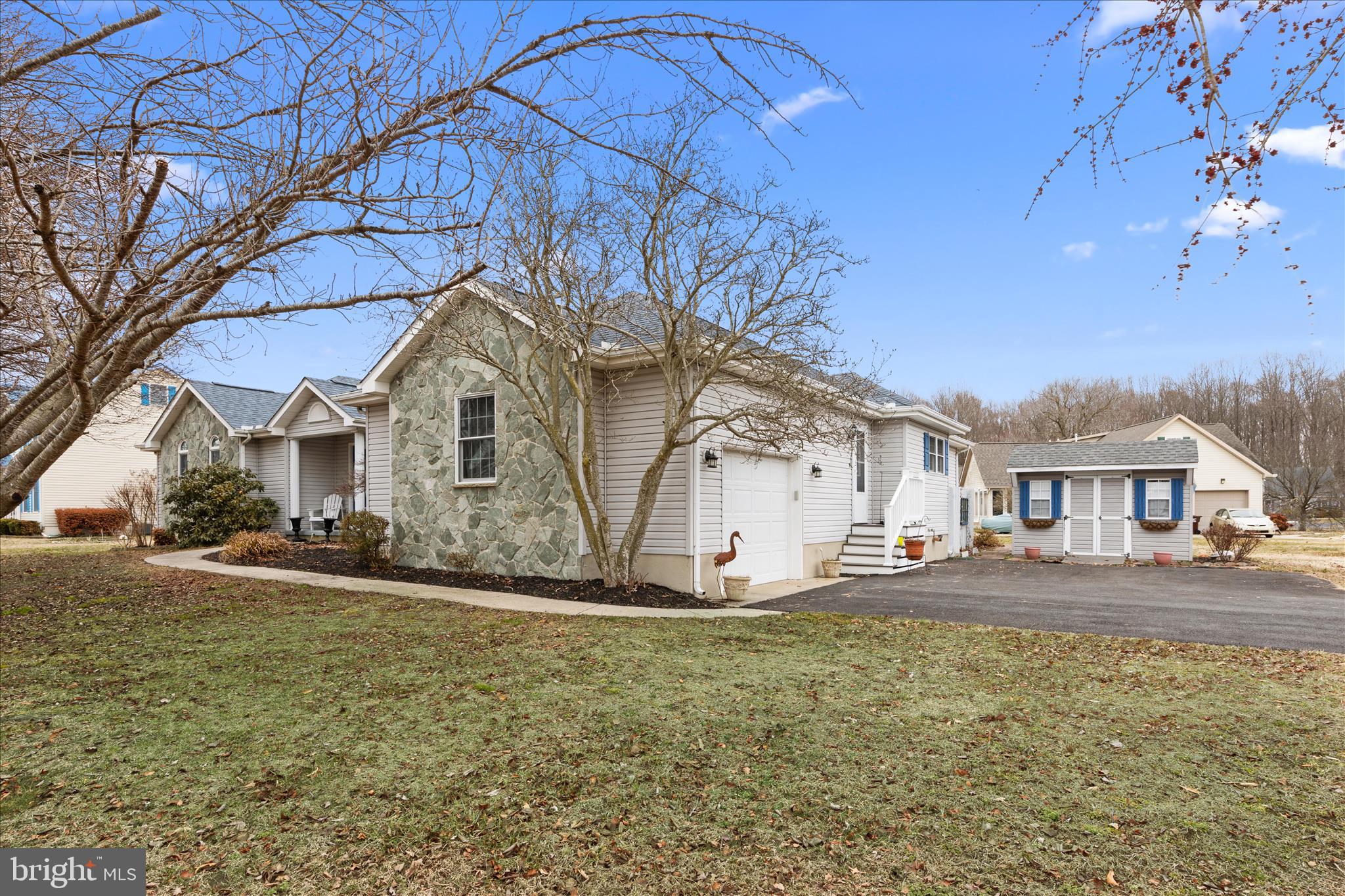 DOGWOOD ESTATES - Residential