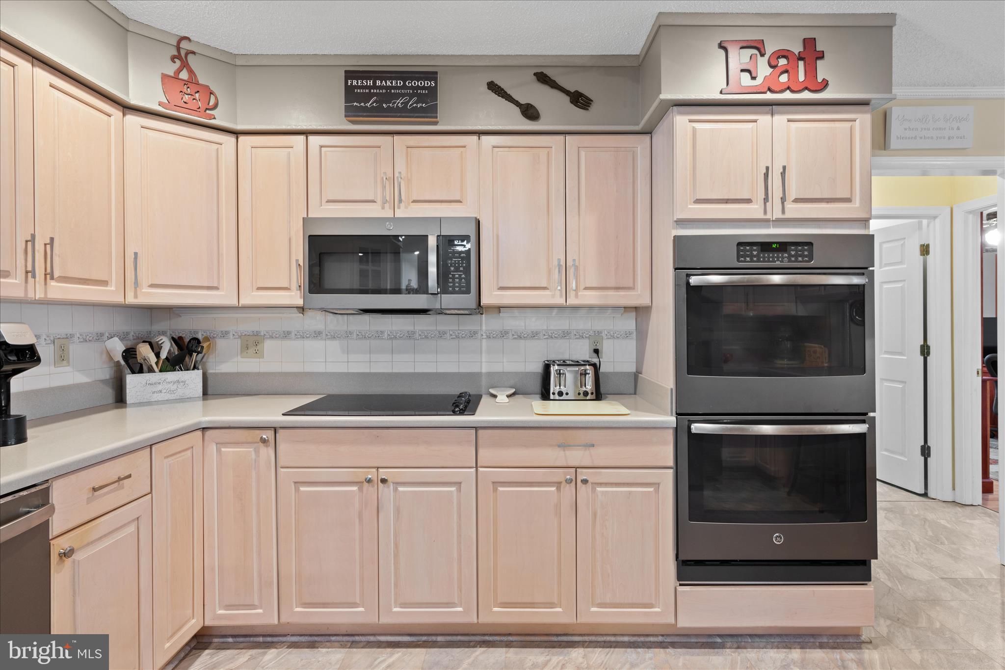 DOGWOOD ESTATES - Residential