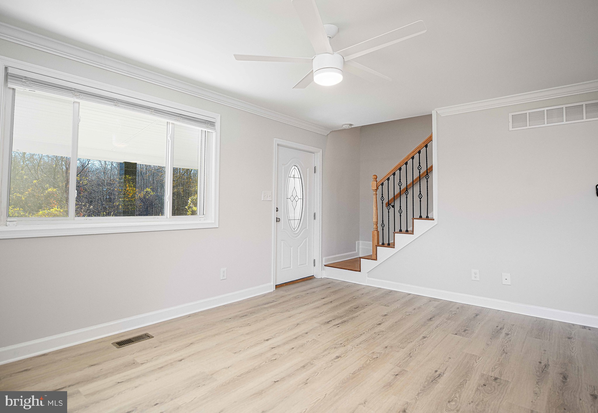 MIDDLE RIVER - Residential