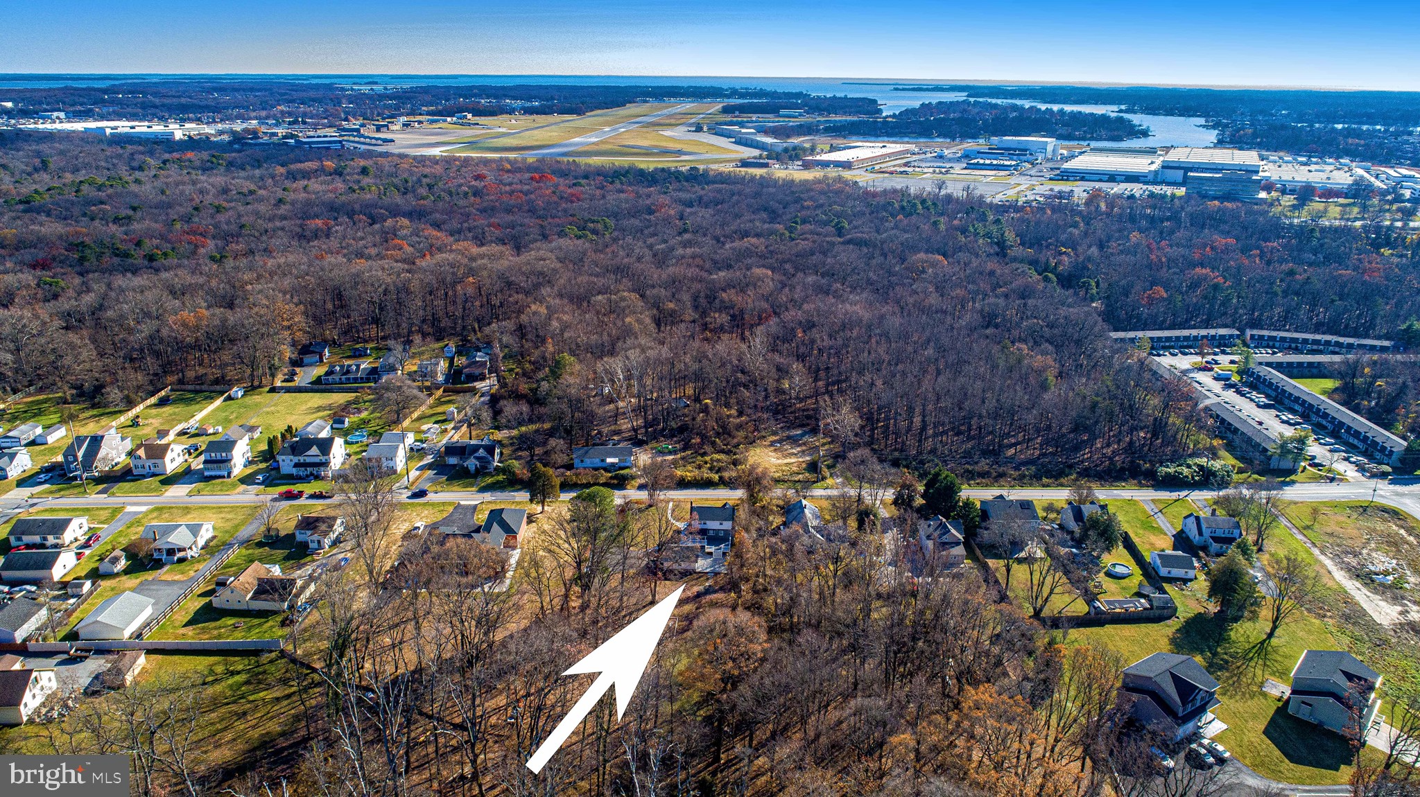 MIDDLE RIVER - Residential